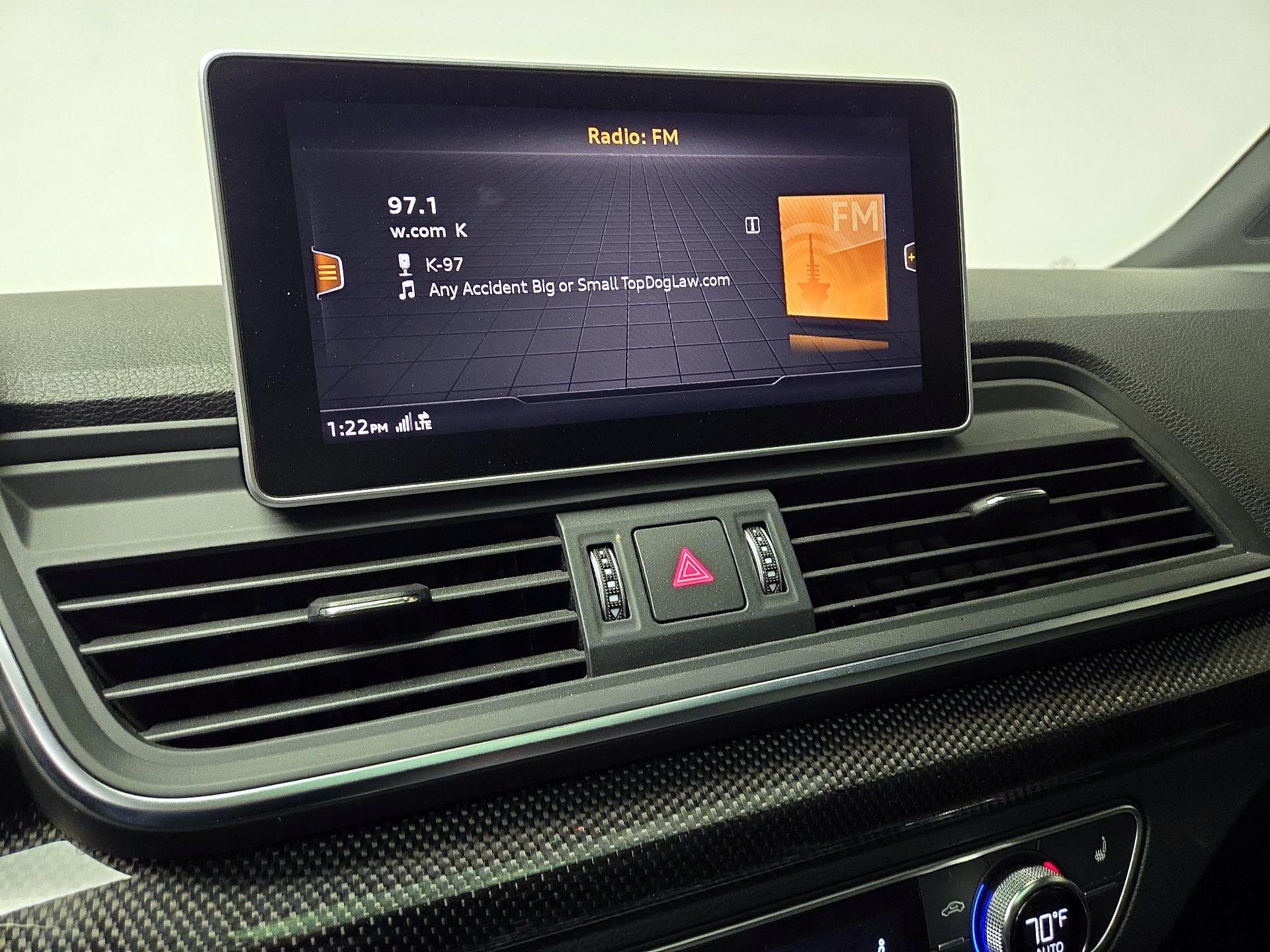 Thumbnail: 2020 Audi SQ5 - 16