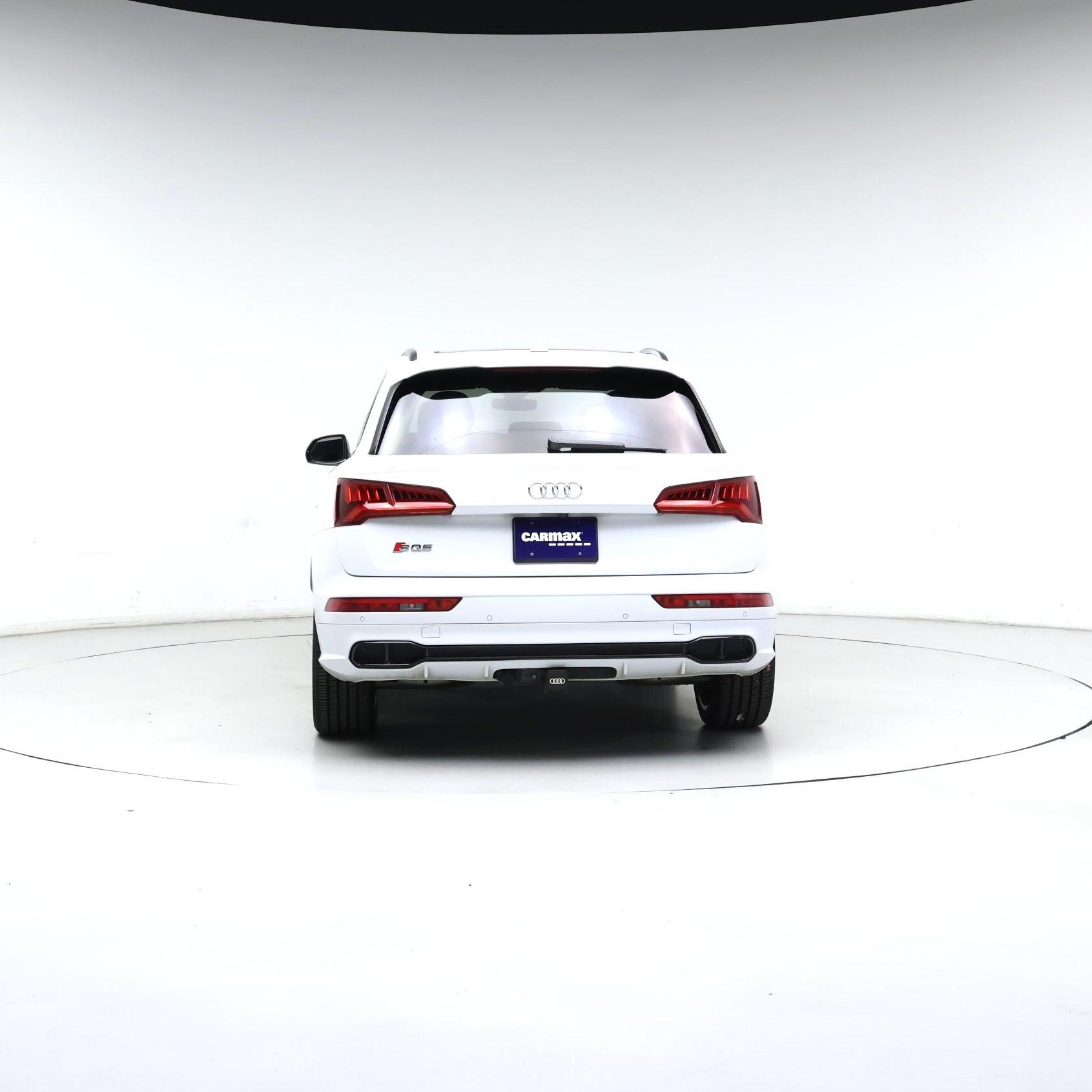 Thumbnail: 2020 Audi SQ5 - 6