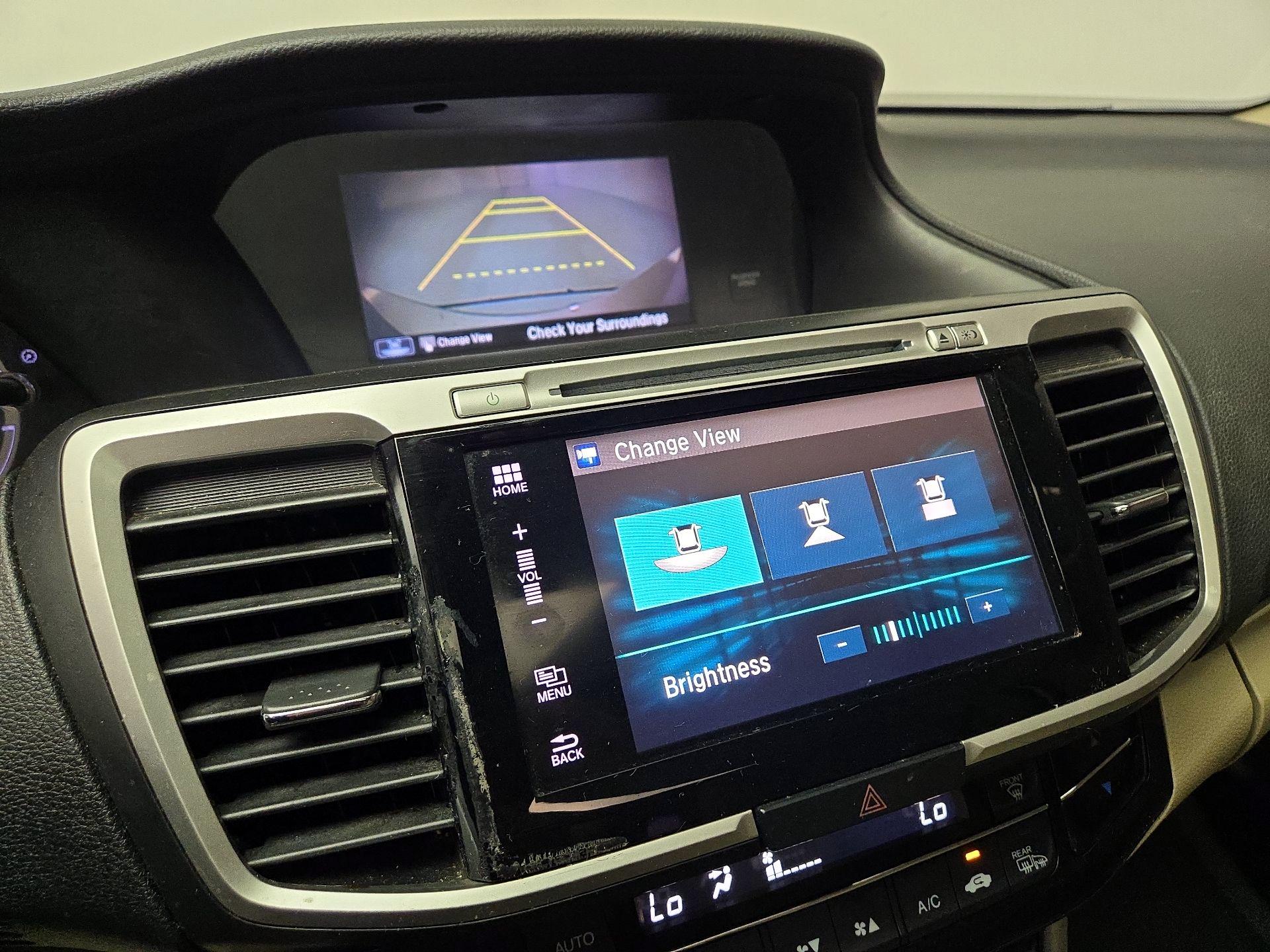 Thumbnail: 2017 Honda Accord - 14