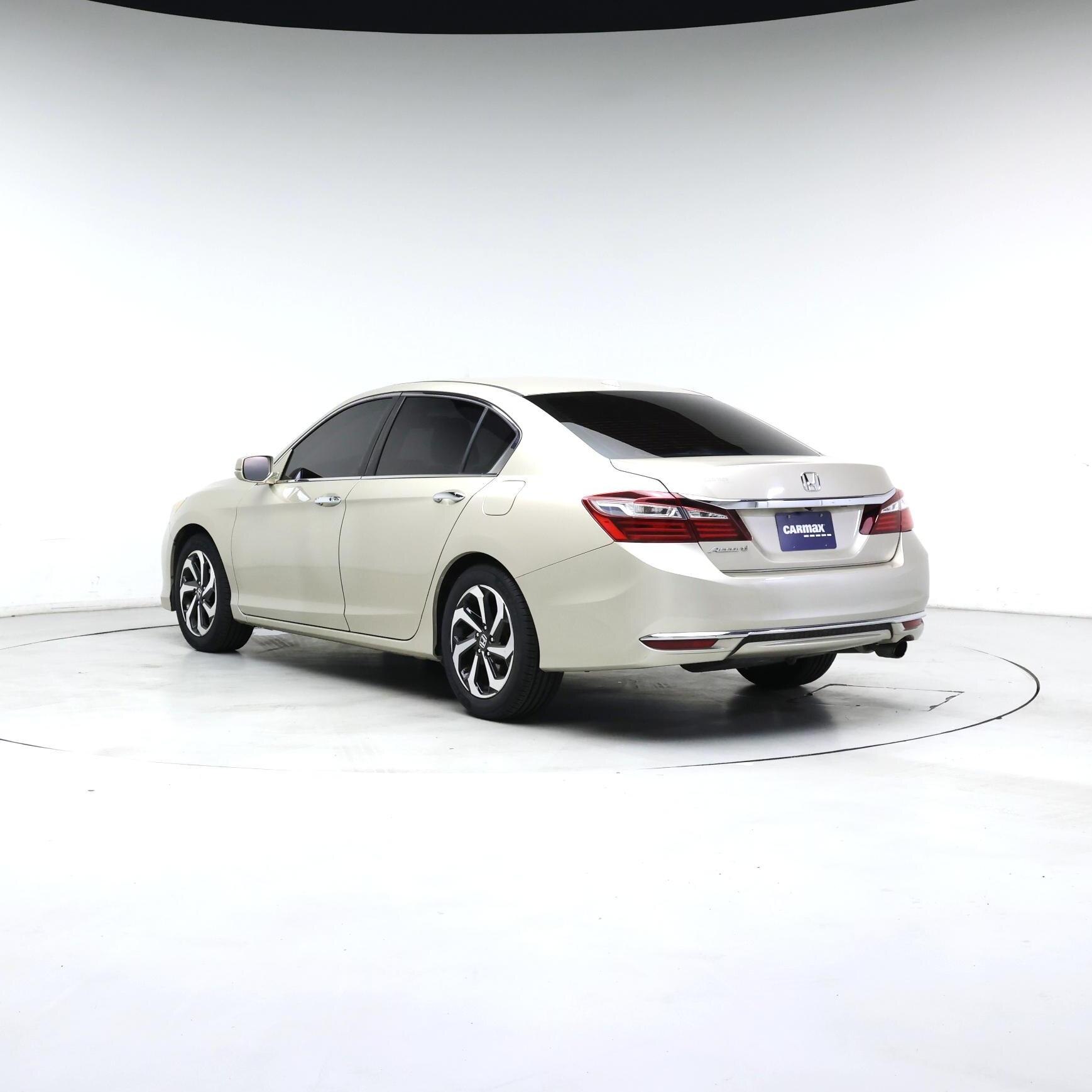 Thumbnail: 2017 Honda Accord - 2
