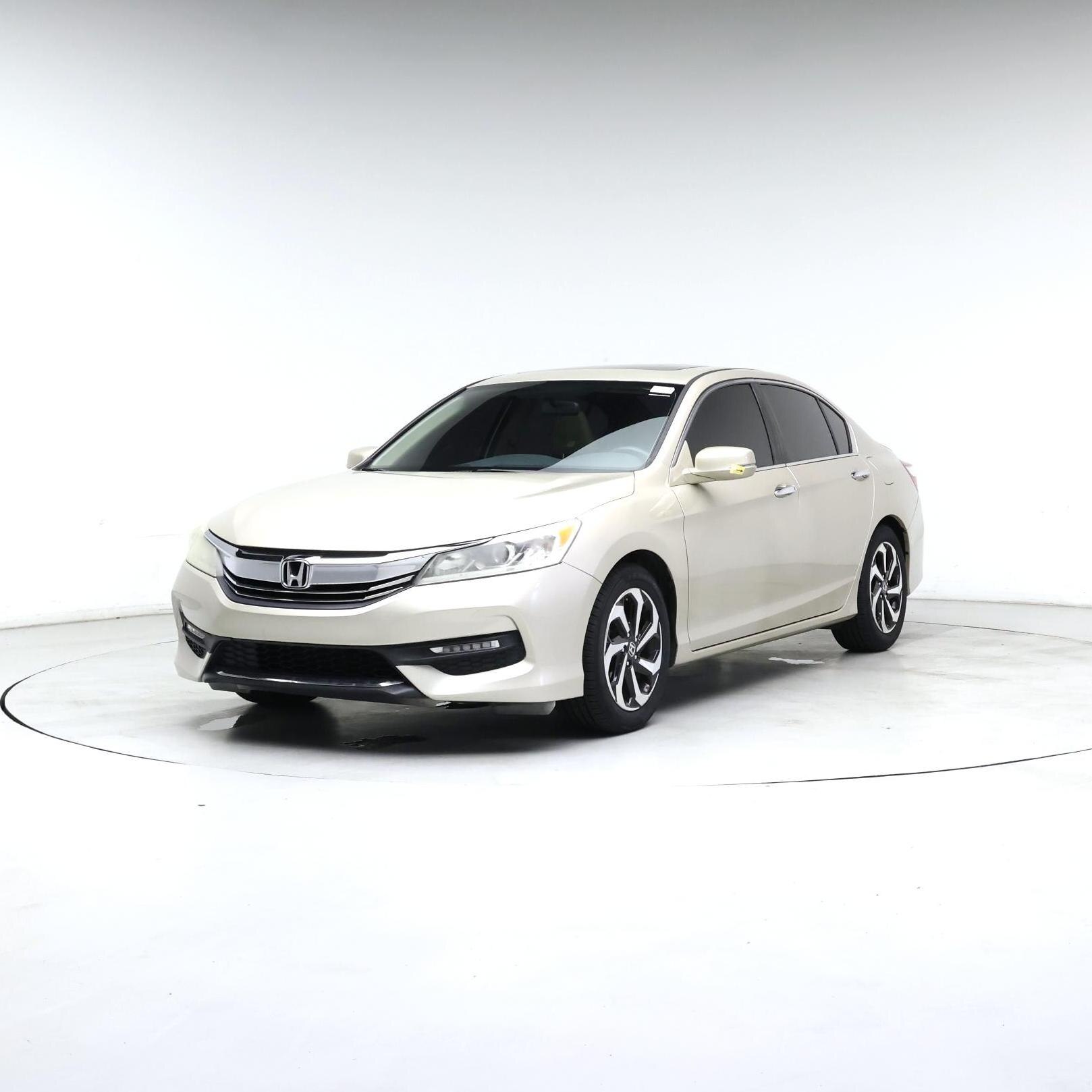 Thumbnail: 2017 Honda Accord - 4