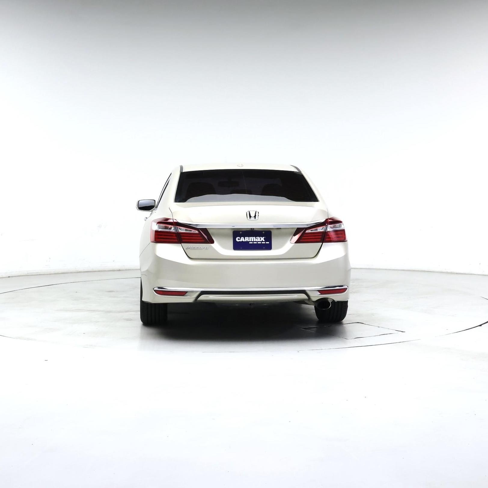 Thumbnail: 2017 Honda Accord - 6