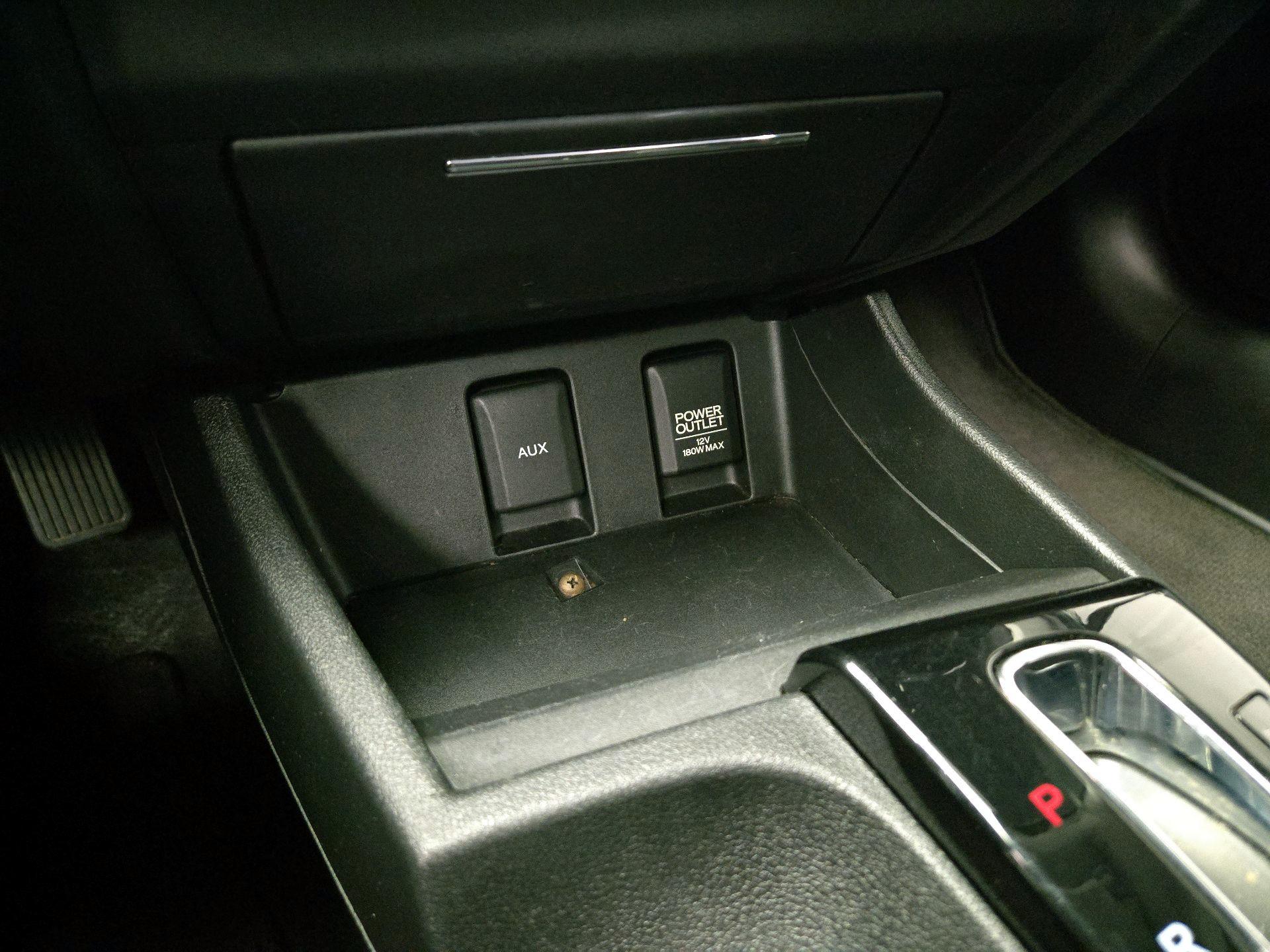 Thumbnail: 2014 Honda Civic - 18