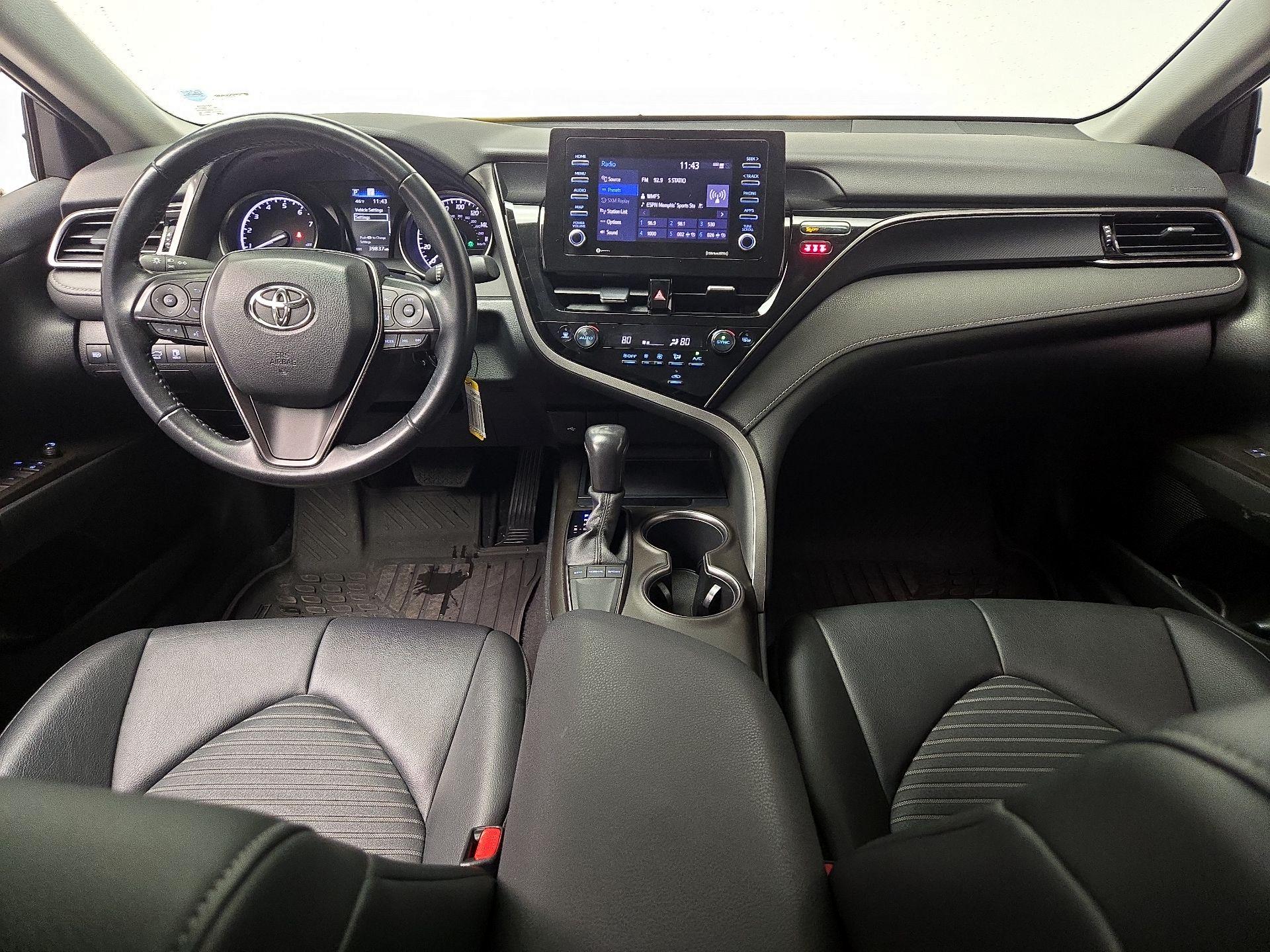 Thumbnail: 2022 Toyota Camry - 9