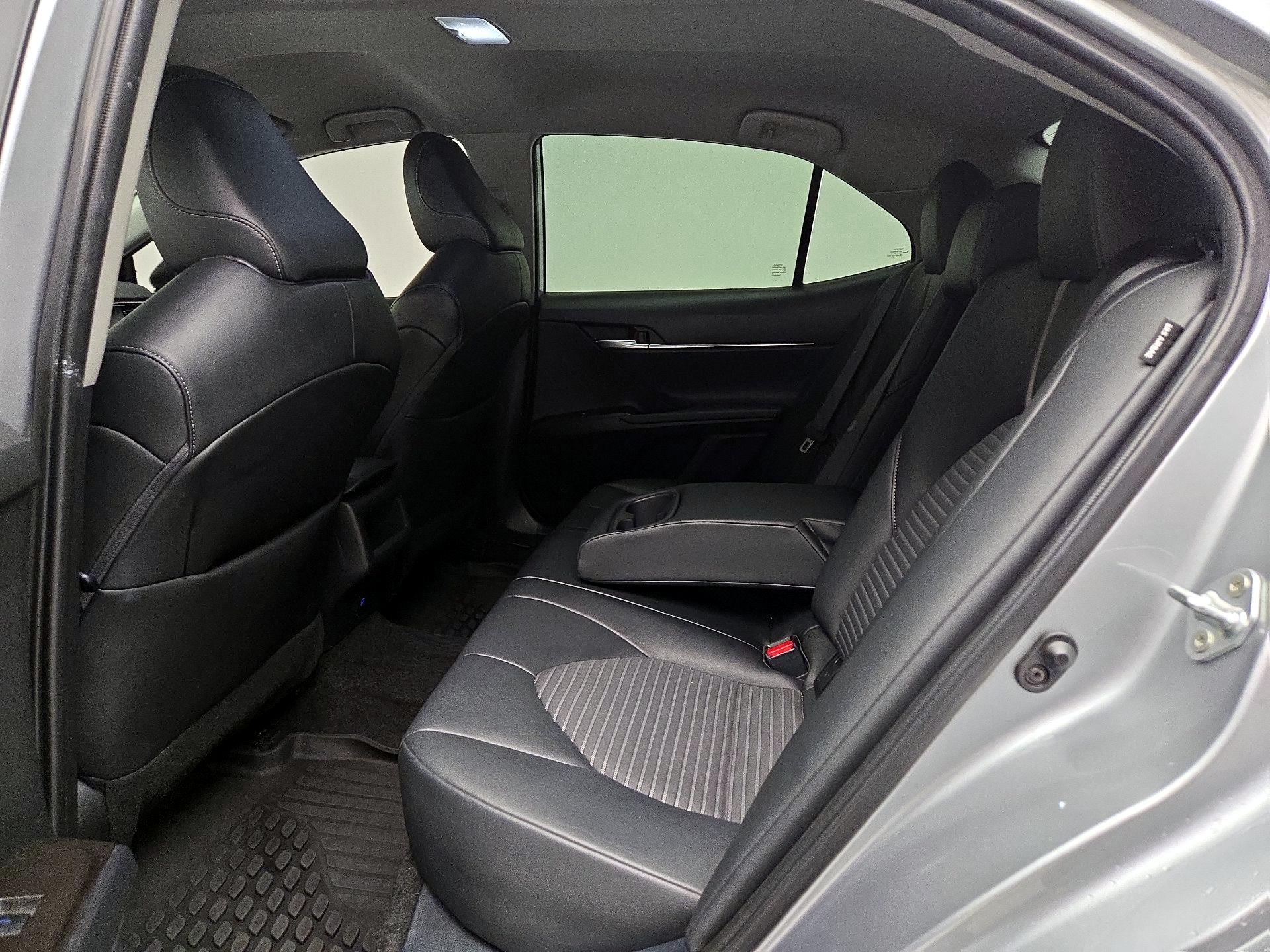 Thumbnail: 2022 Toyota Camry - 19