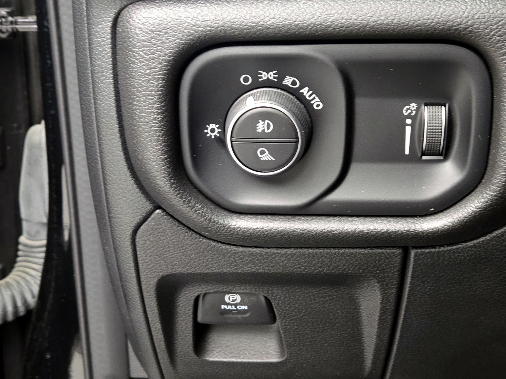 Thumbnail: 2022 RAM 1500 - 13