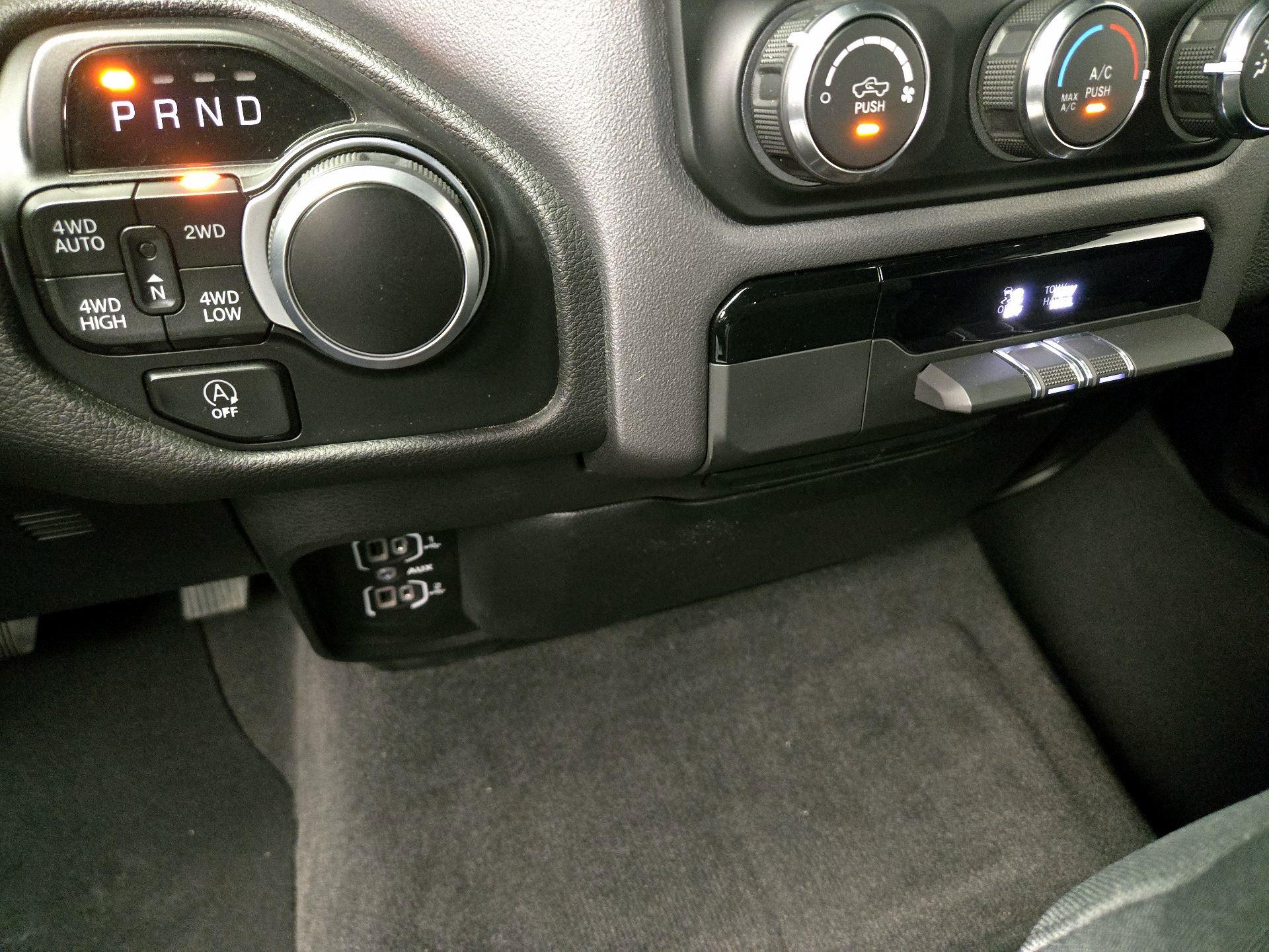 Thumbnail: 2022 RAM 1500 - 18