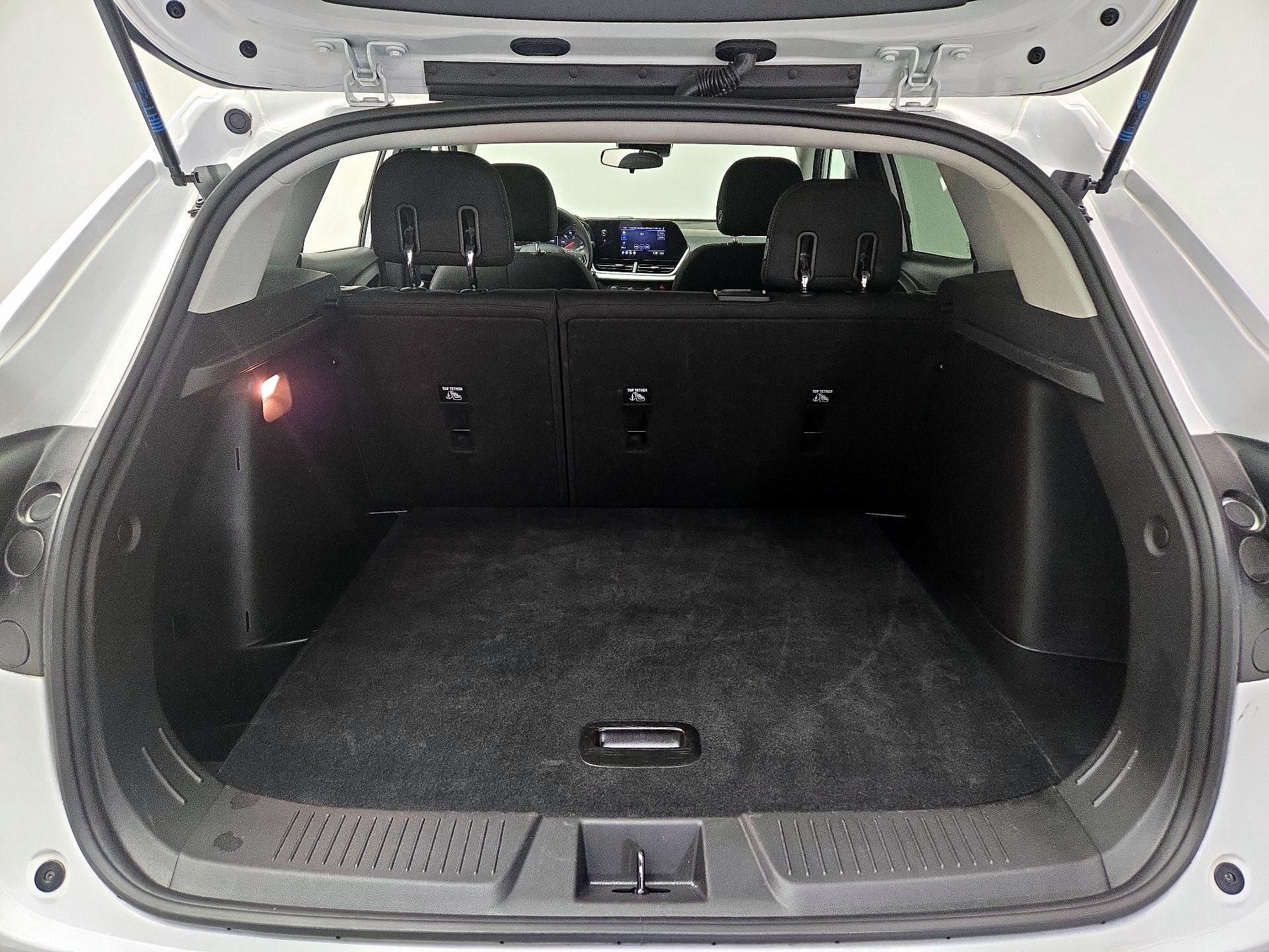 Thumbnail: 2025 Chevrolet Trax - 20