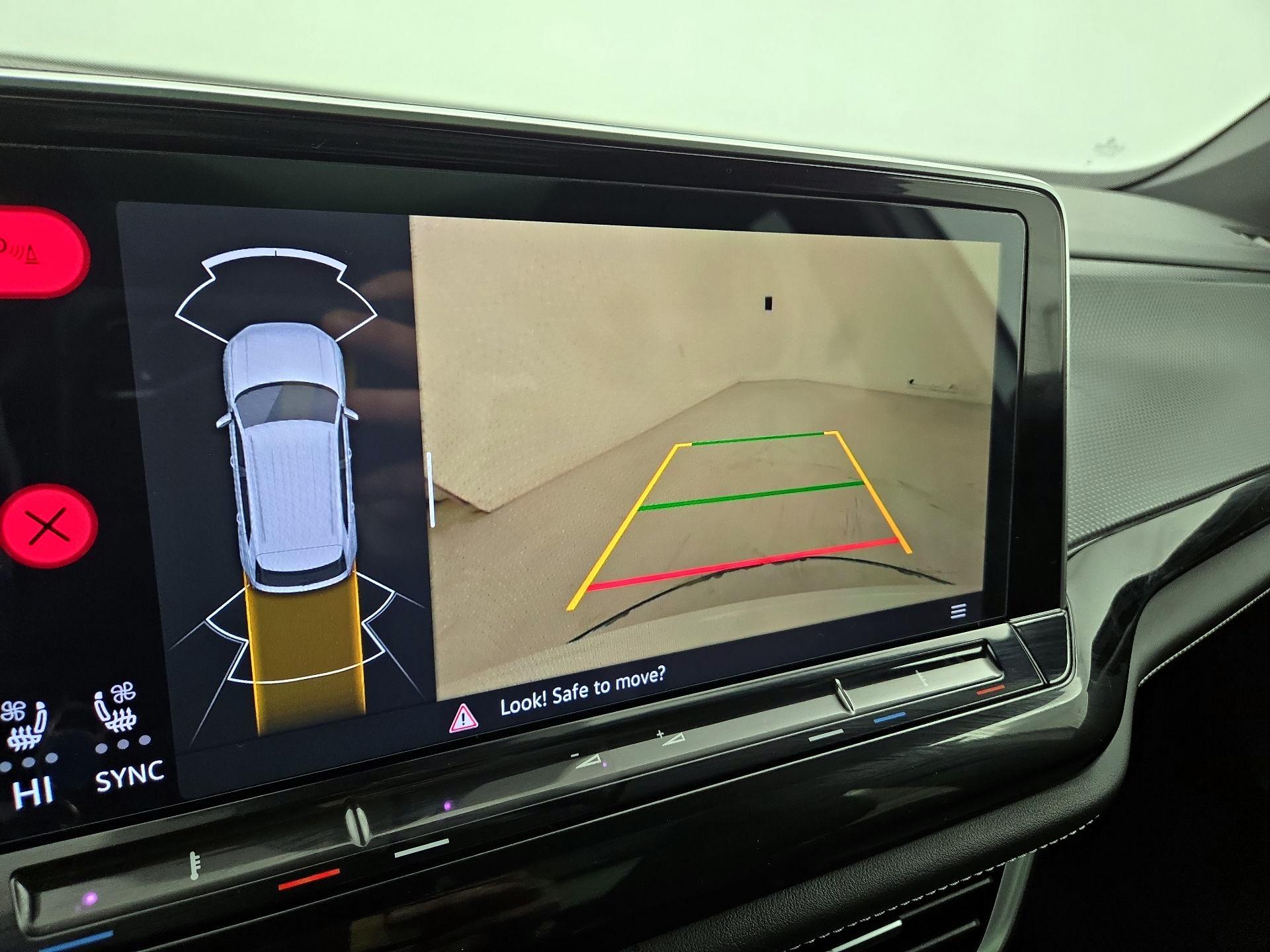 Thumbnail: 2024 Volkswagen Atlas - 15