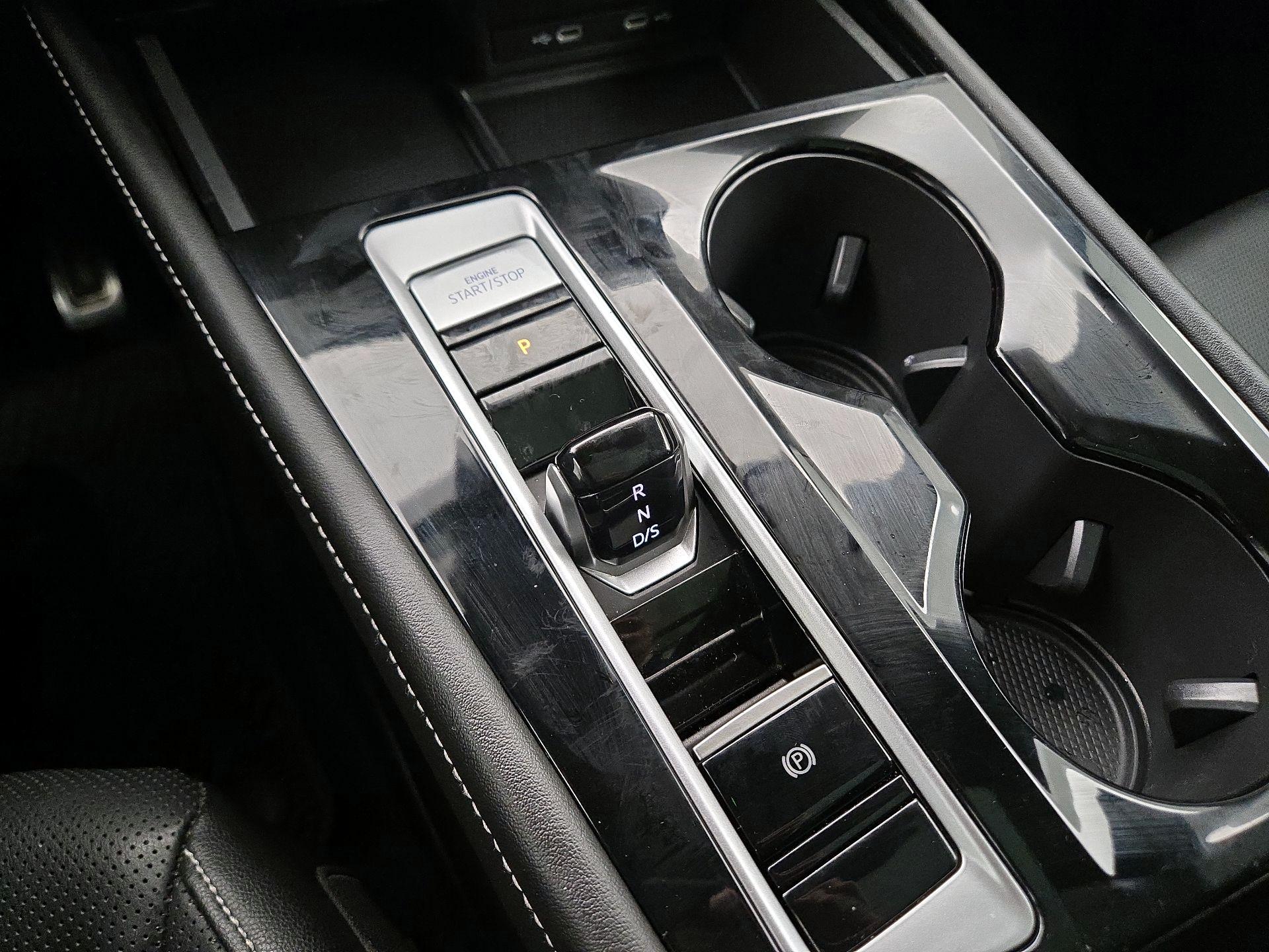 Thumbnail: 2024 Volkswagen Atlas - 18