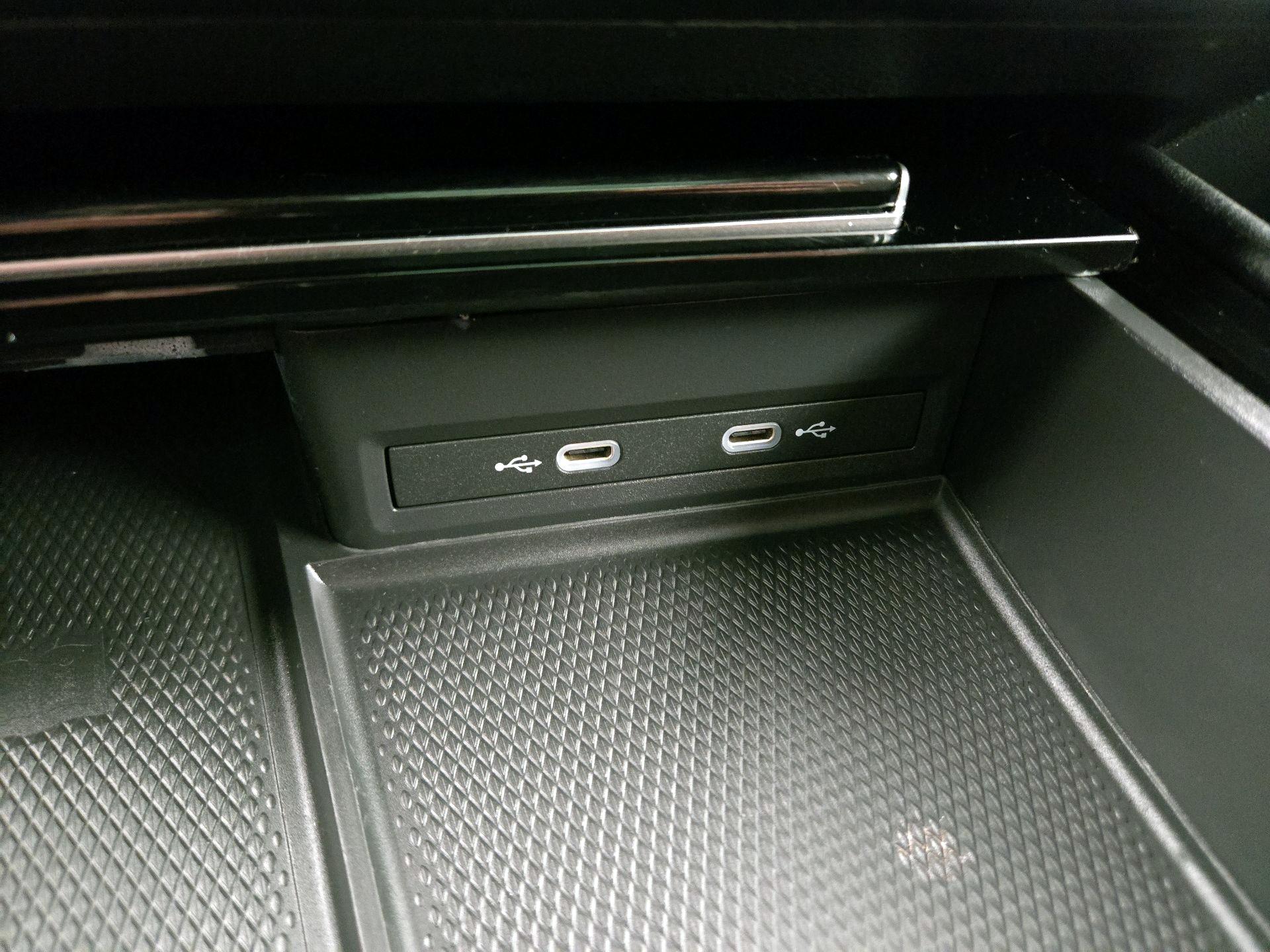 Thumbnail: 2024 Volkswagen Atlas - 19