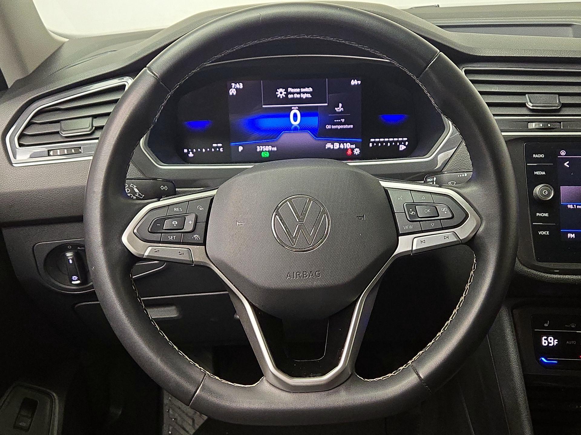 Thumbnail: 2024 Volkswagen Tiguan - 10