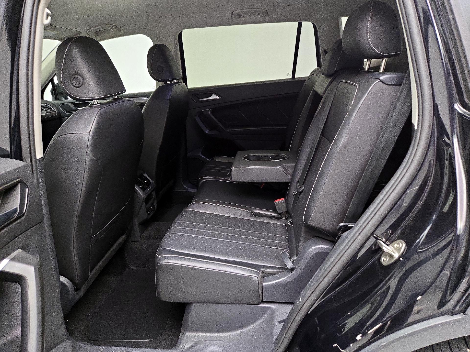 Thumbnail: 2024 Volkswagen Tiguan - 19