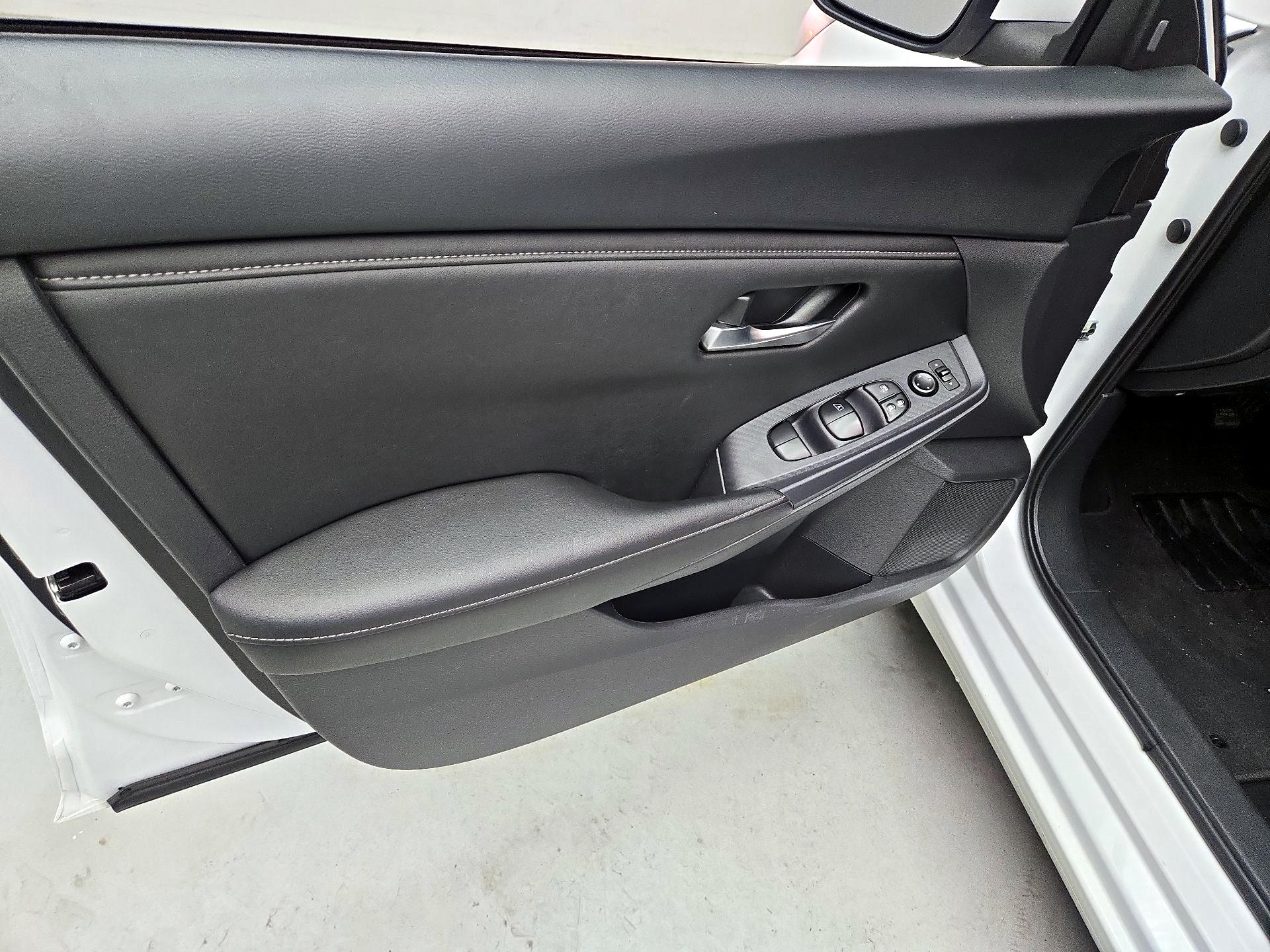 Thumbnail: 2024 Nissan Sentra - 12