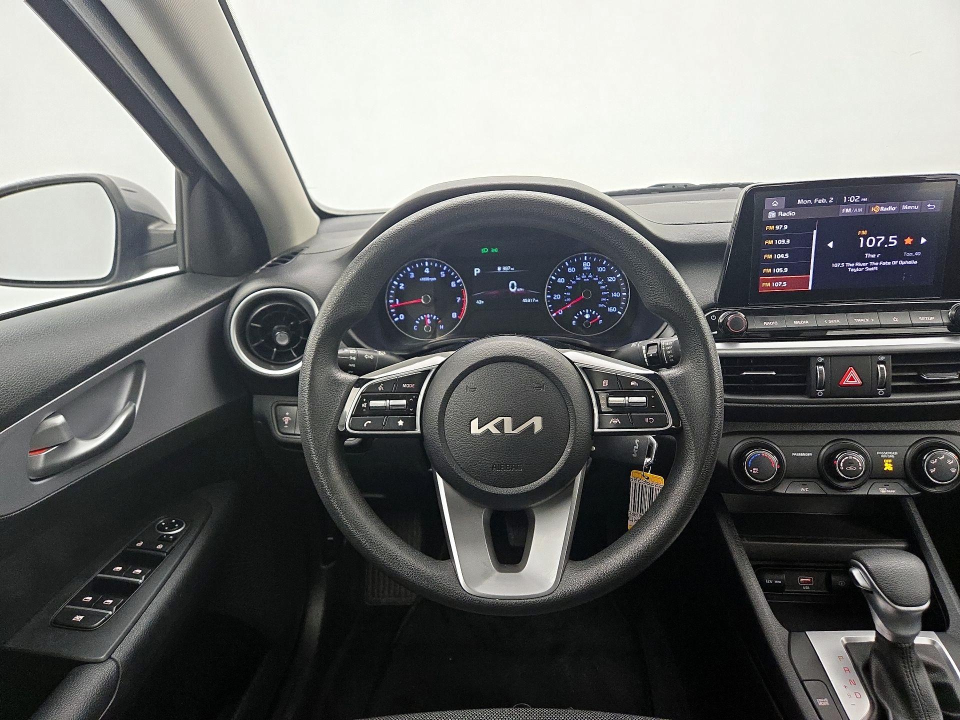 Thumbnail: 2024 Kia Forte - 10