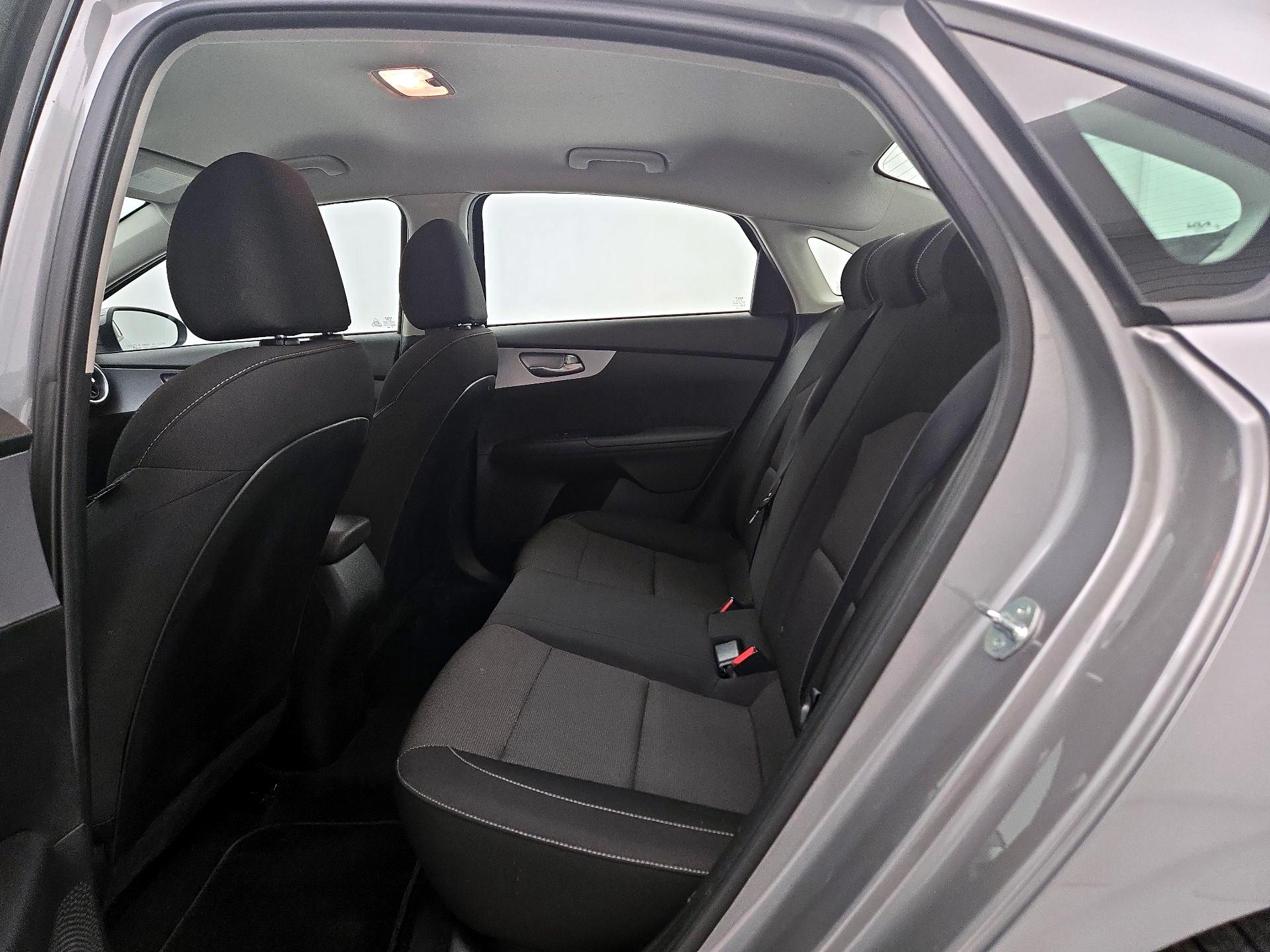 Thumbnail: 2024 Kia Forte - 19