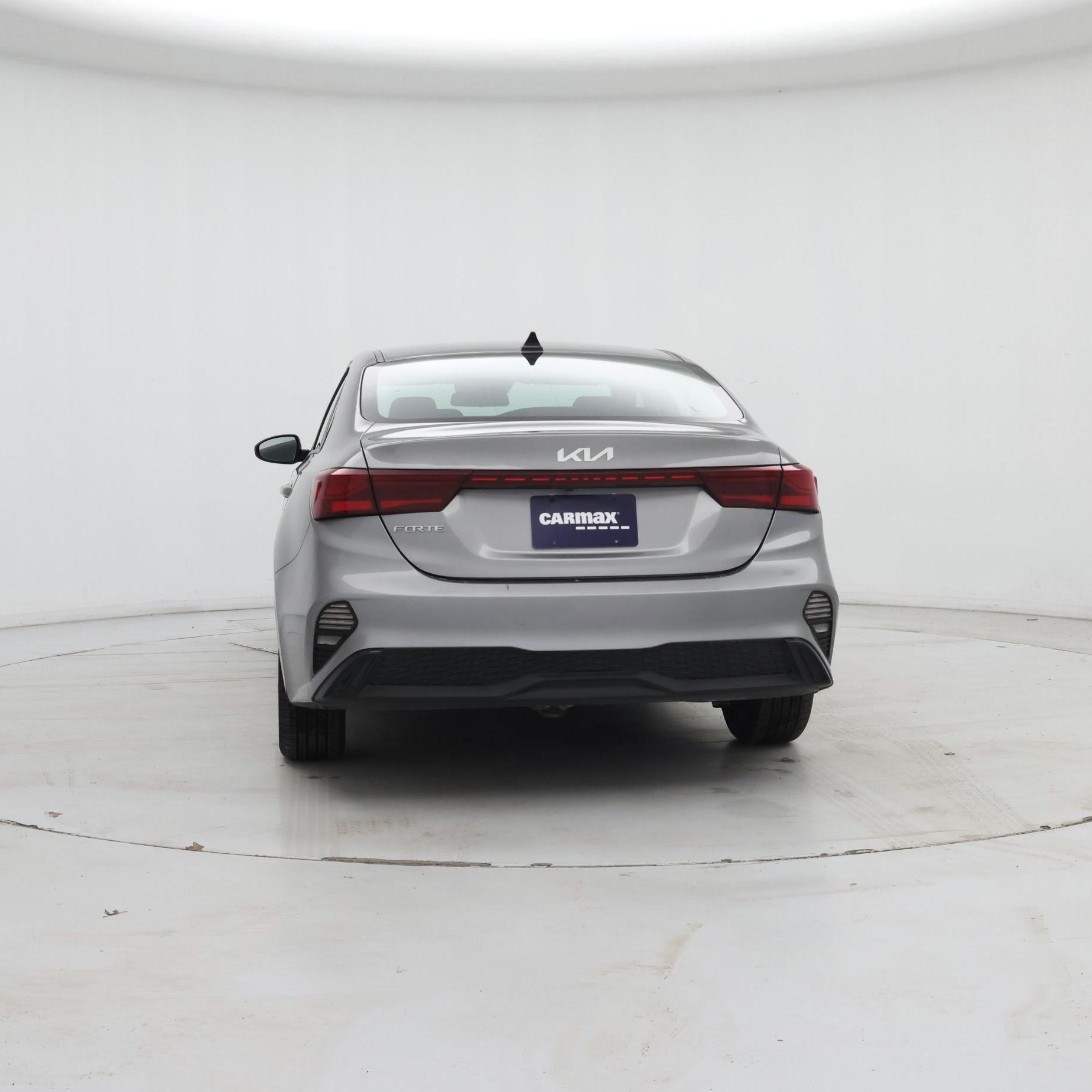 Thumbnail: 2024 Kia Forte - 6