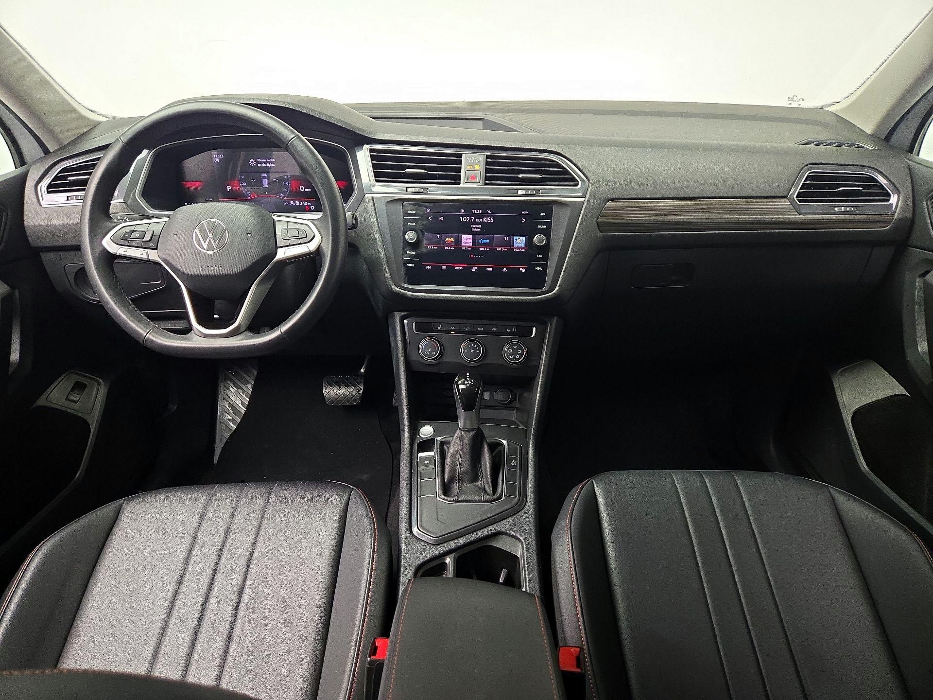 Thumbnail: 2024 Volkswagen Tiguan - 9