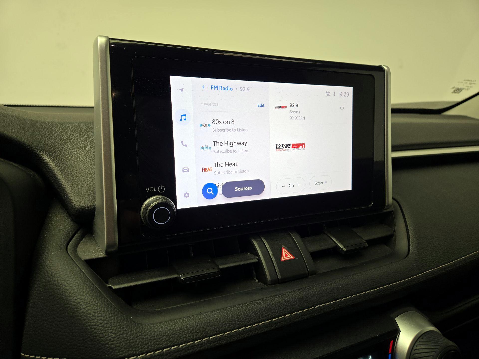 Thumbnail: 2024 Toyota RAV4 - 16