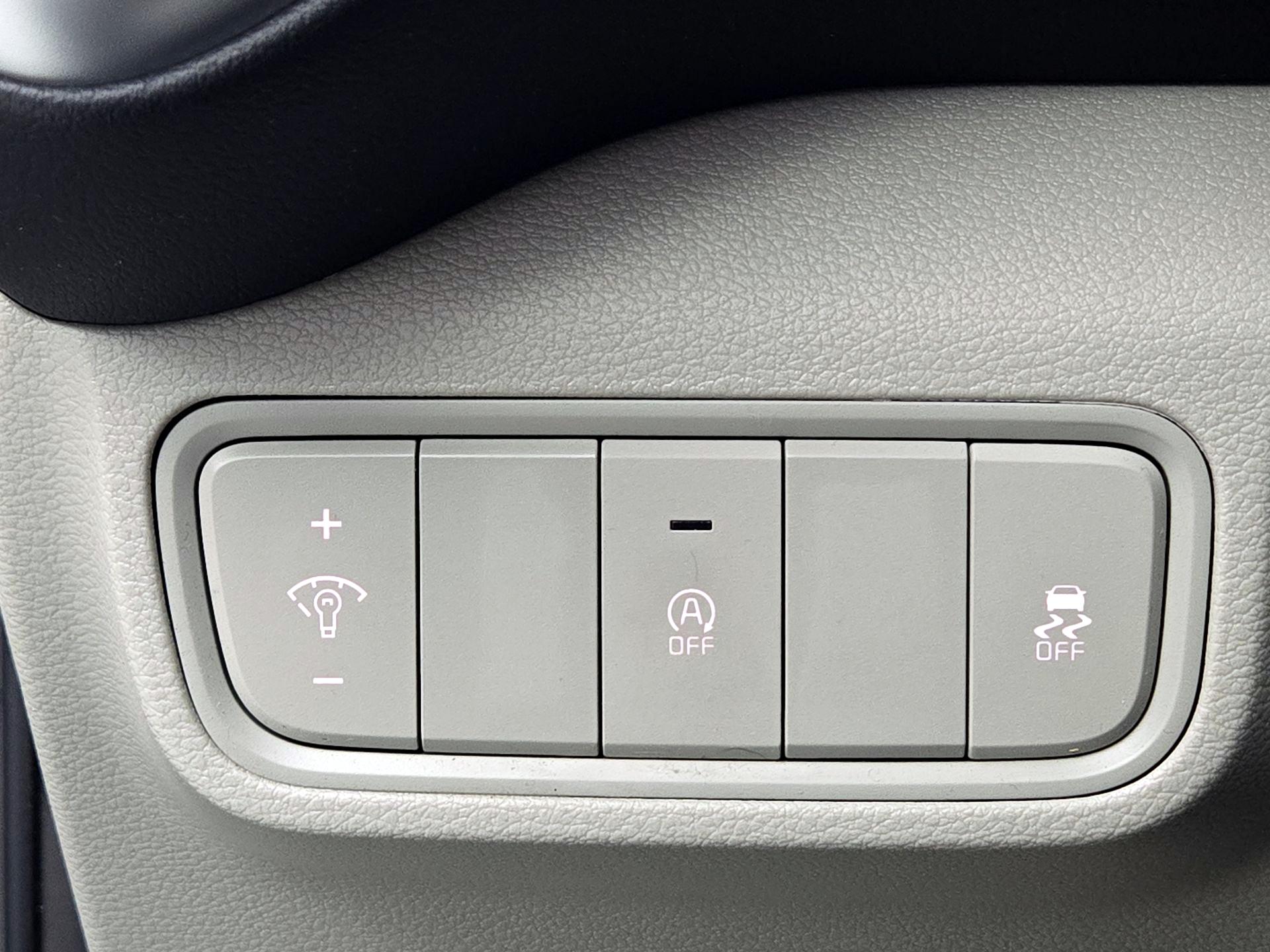 Thumbnail: 2022 Kia Soul - 13