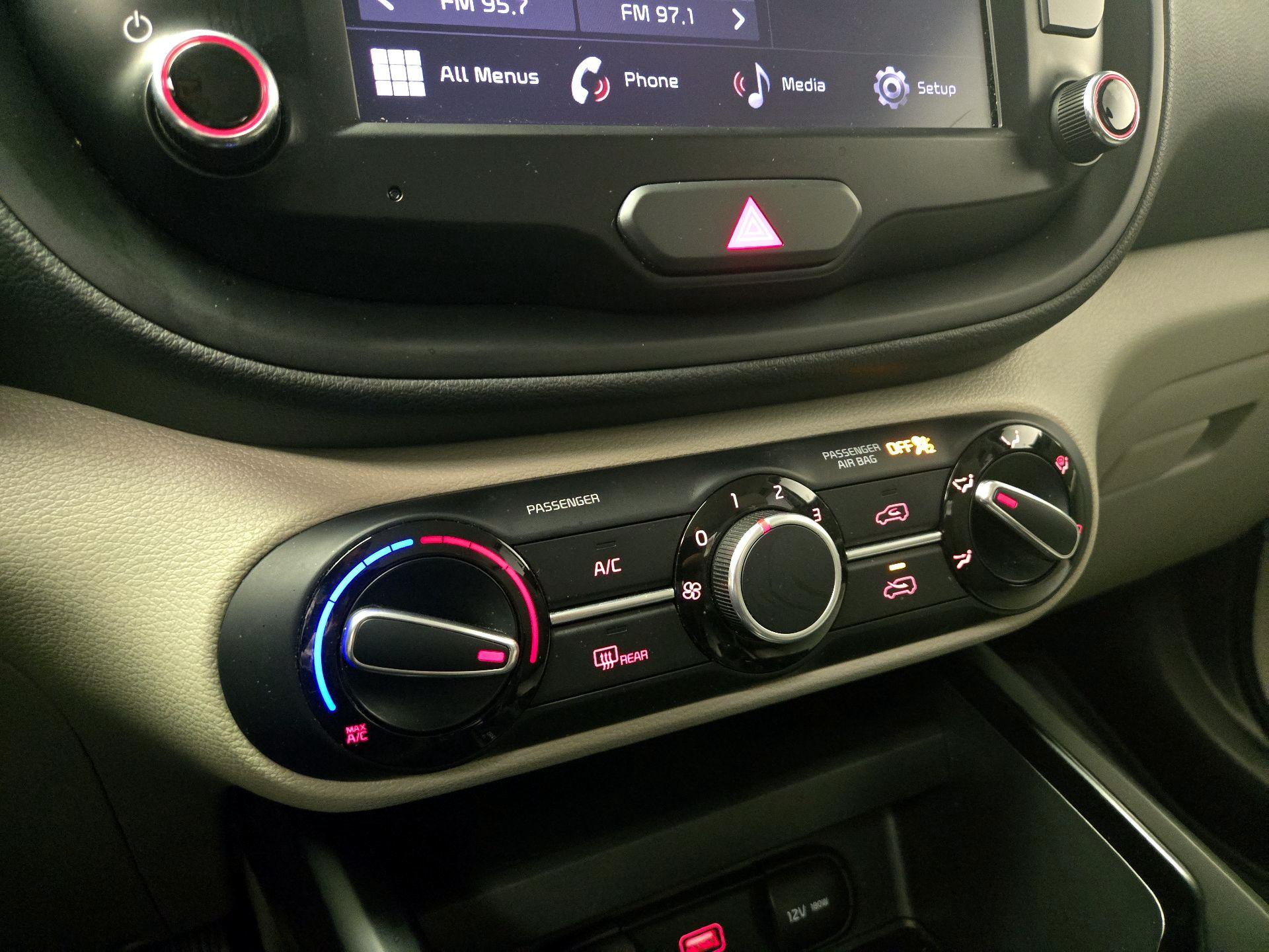 Thumbnail: 2022 Kia Soul - 16