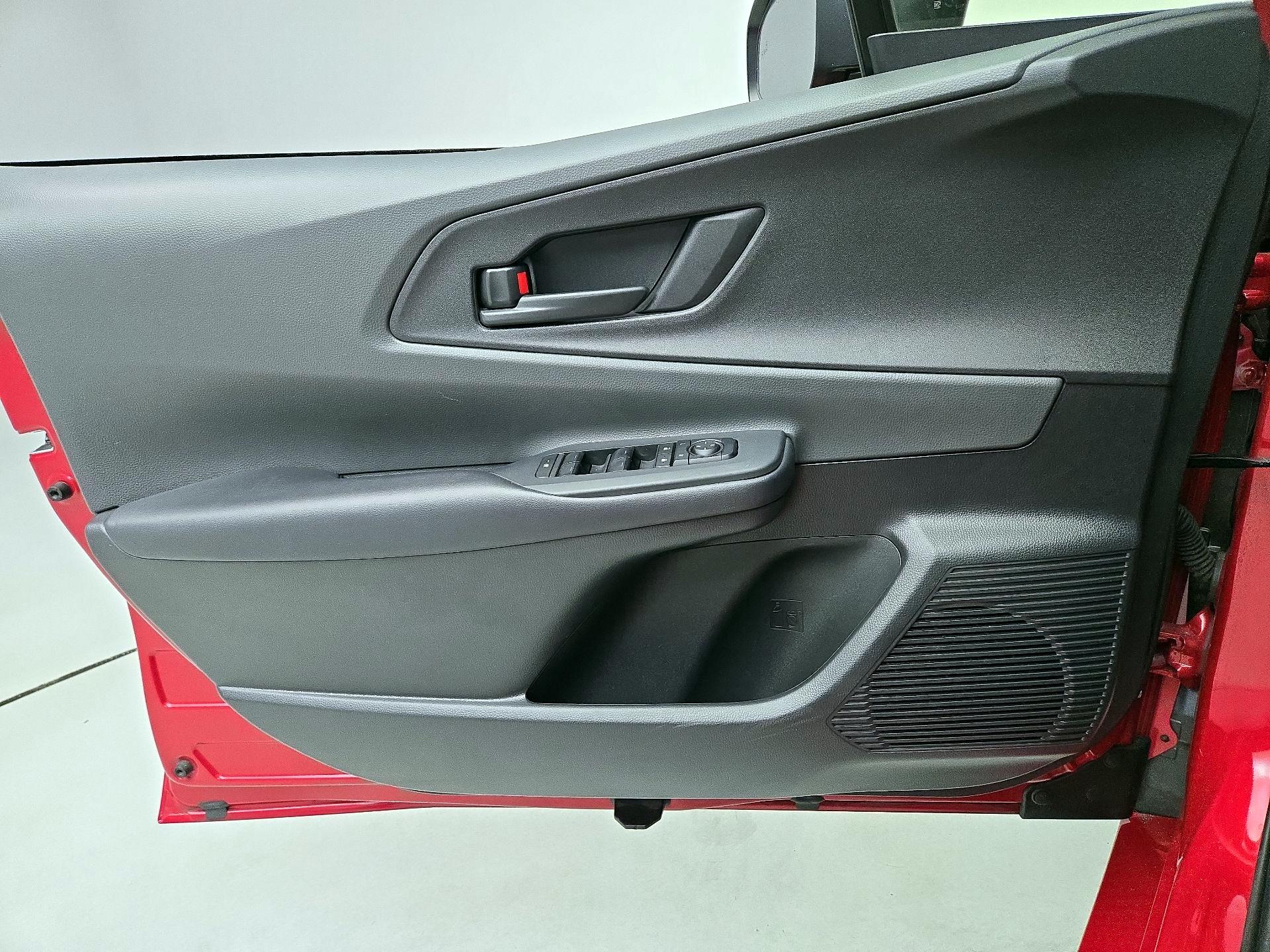 Thumbnail: 2024 Toyota Prius - 12