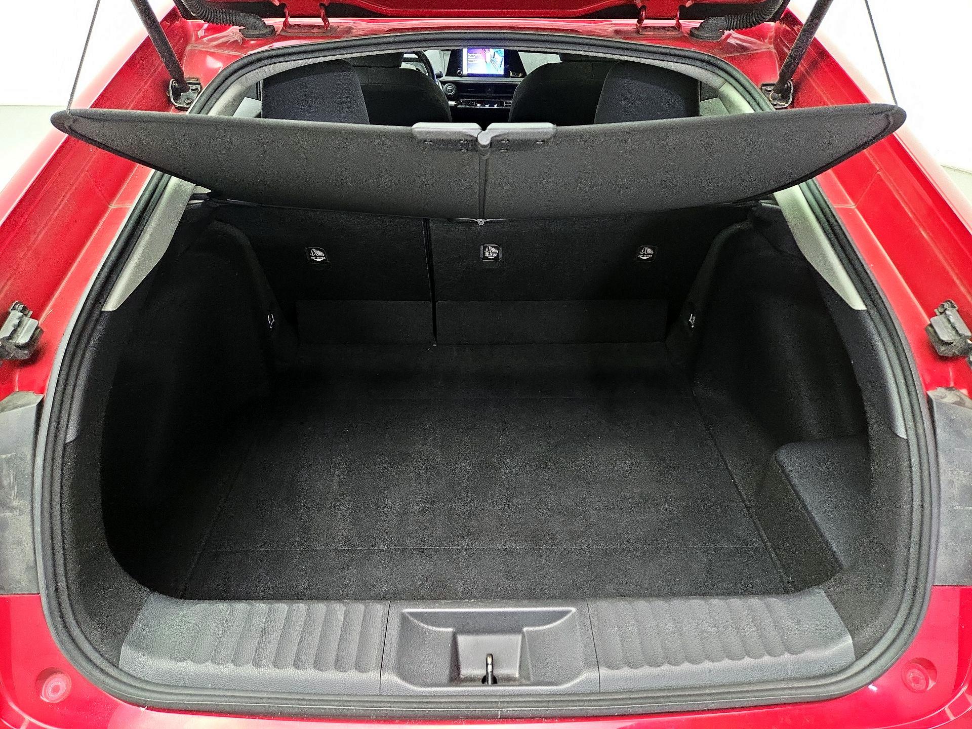 Thumbnail: 2024 Toyota Prius - 20