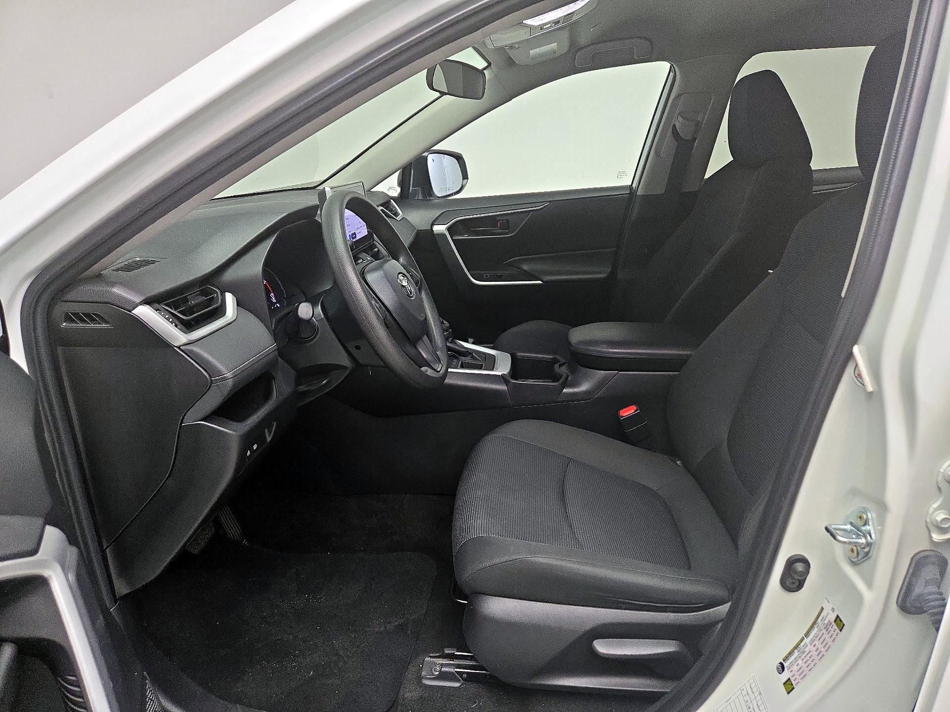 Thumbnail: 2024 Toyota RAV4 - 11