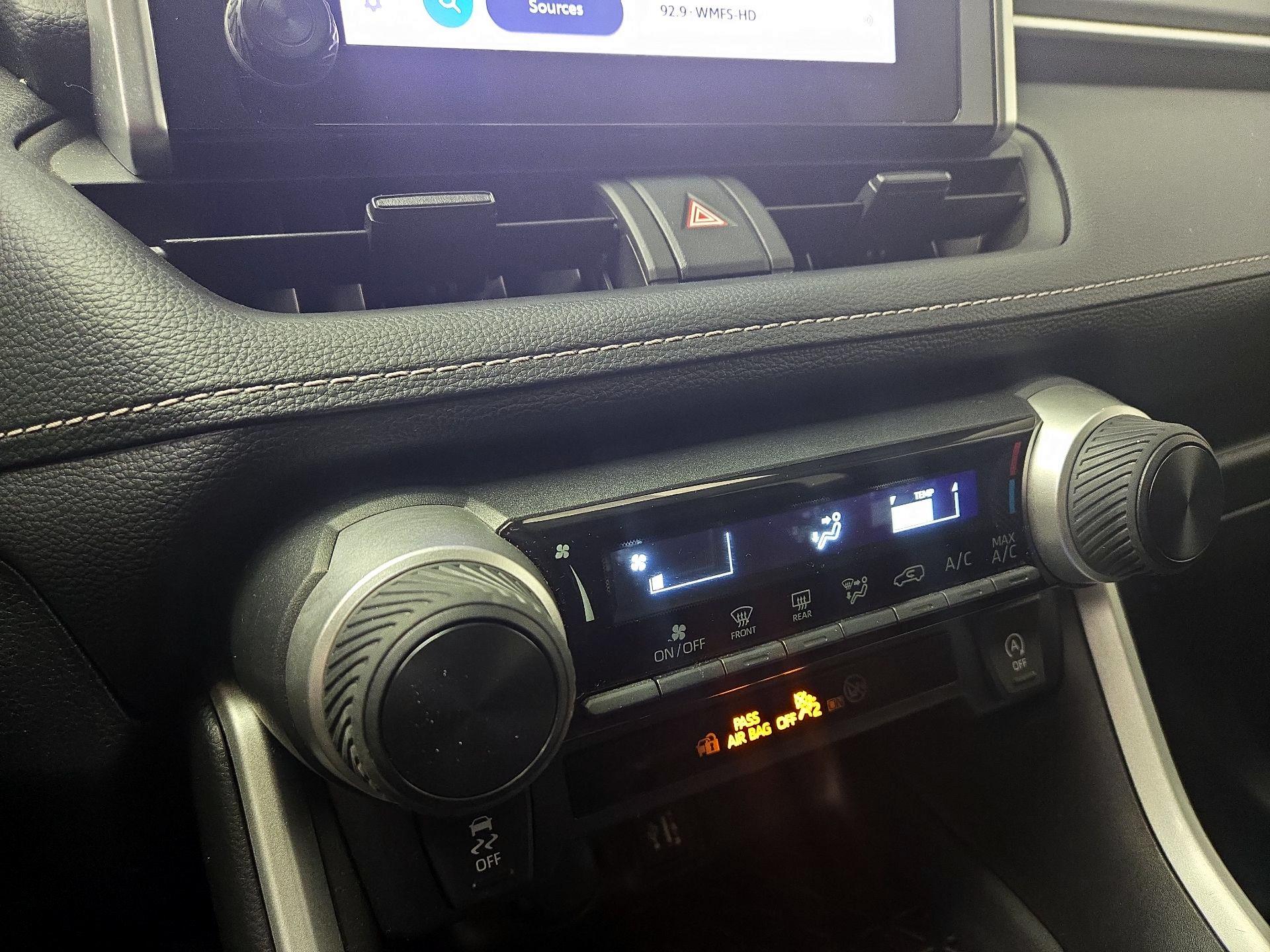 Thumbnail: 2024 Toyota RAV4 - 16