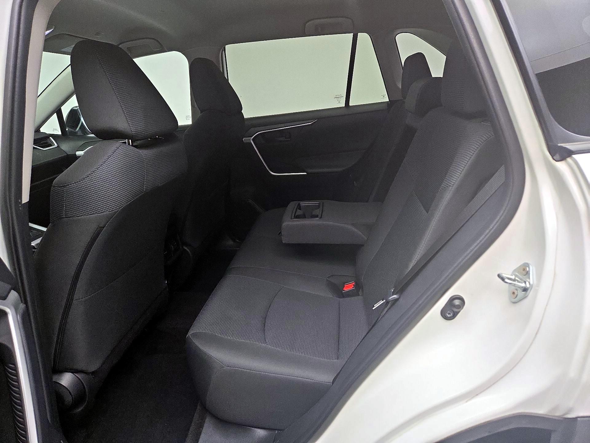 Thumbnail: 2024 Toyota RAV4 - 19