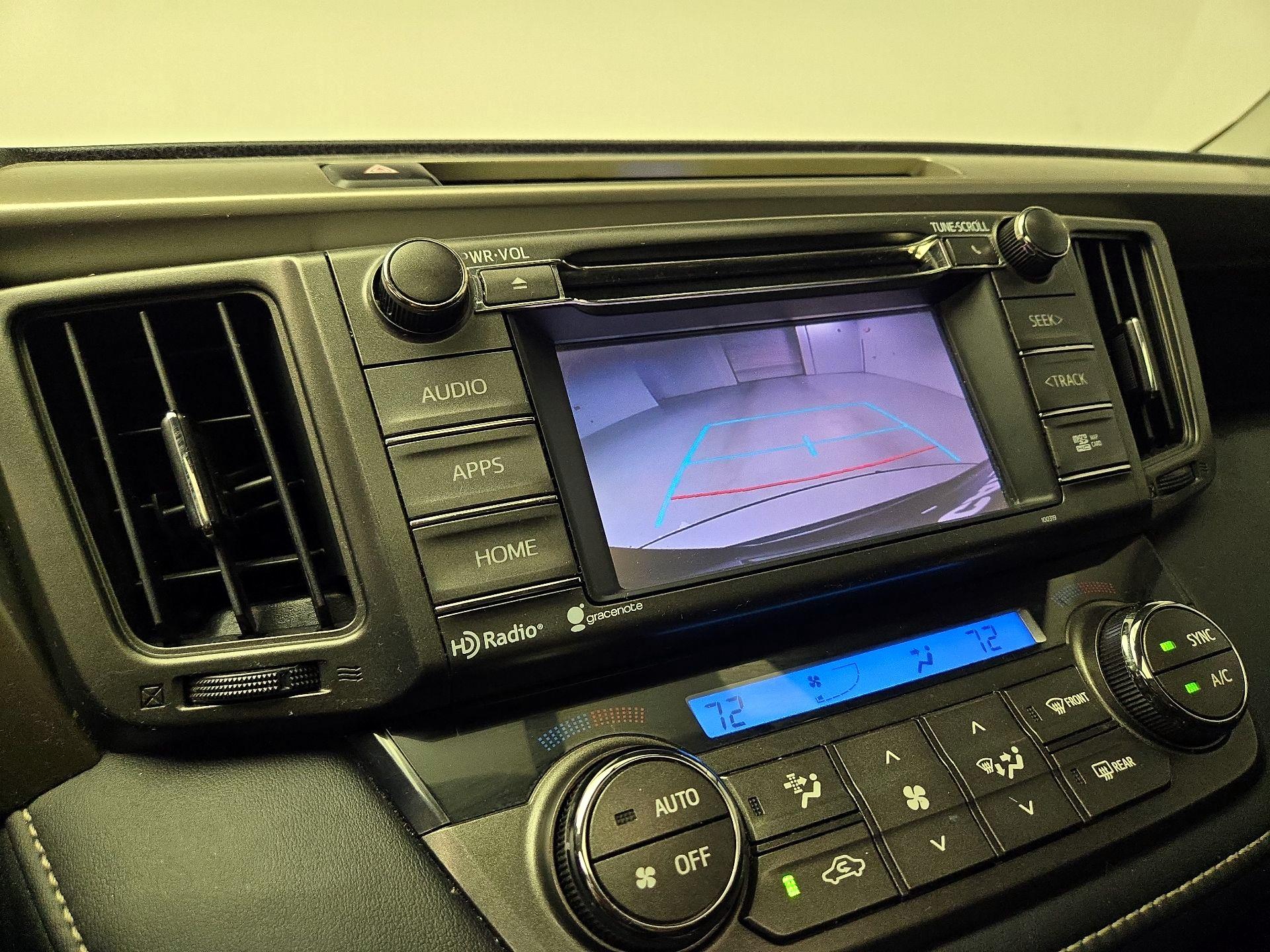 Thumbnail: 2015 Toyota RAV4 - 14