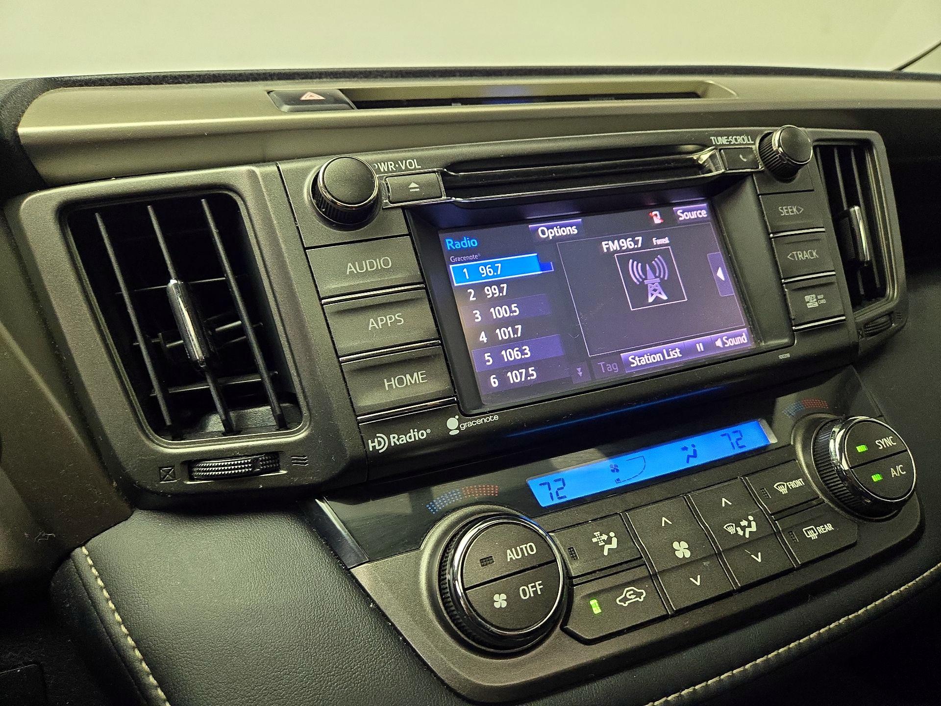 Thumbnail: 2015 Toyota RAV4 - 15