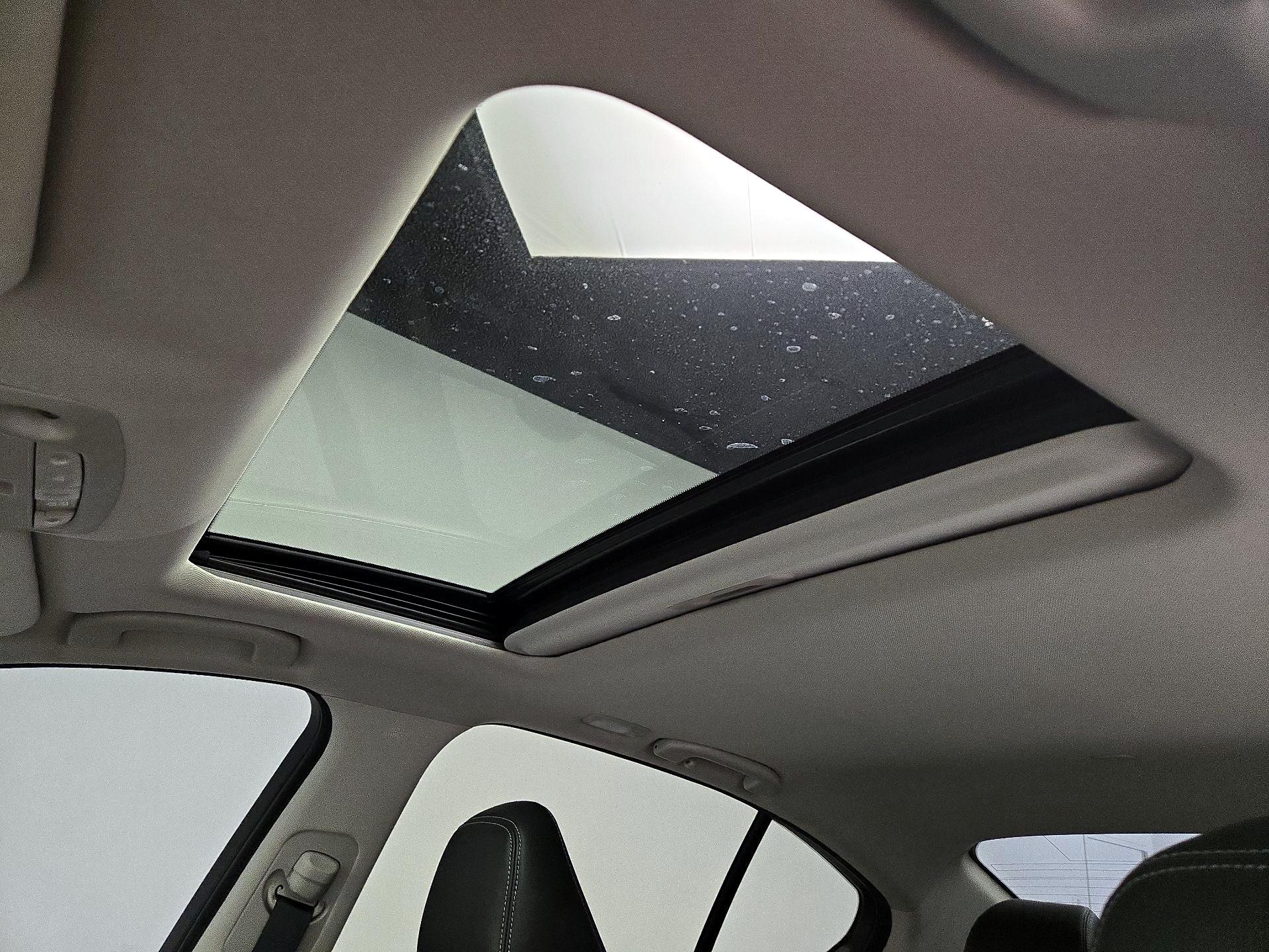 Thumbnail: 2023 INFINITI Q50 - 19