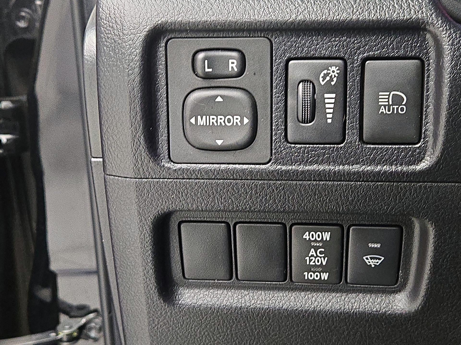 Thumbnail: 2023 Toyota 4Runner - 13