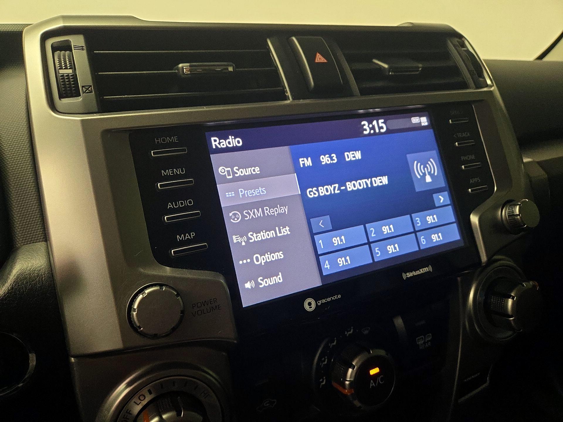 Thumbnail: 2023 Toyota 4Runner - 15