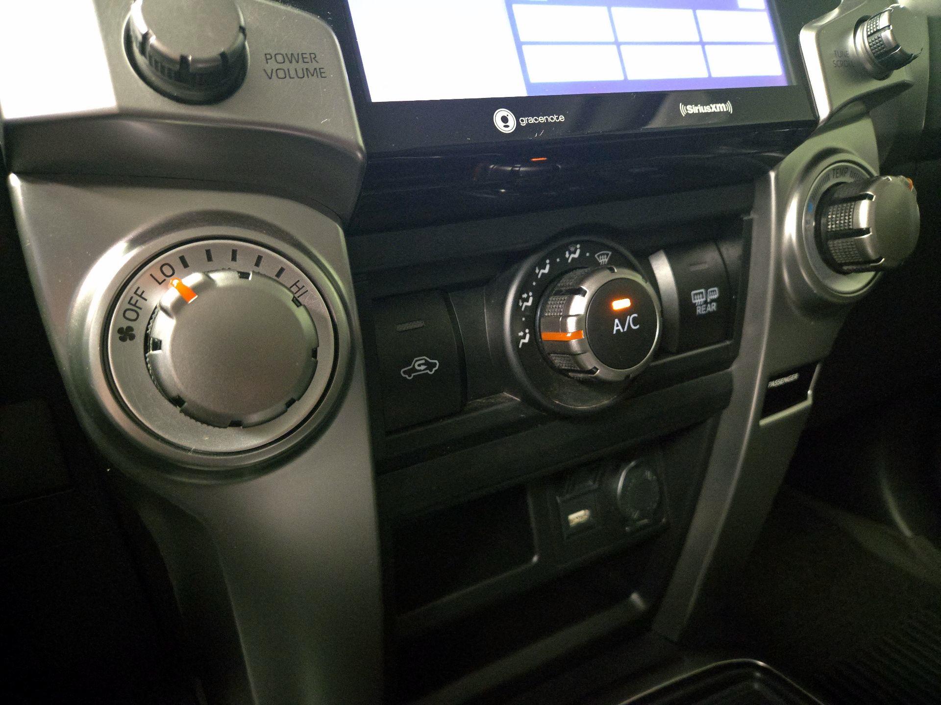 Thumbnail: 2023 Toyota 4Runner - 16