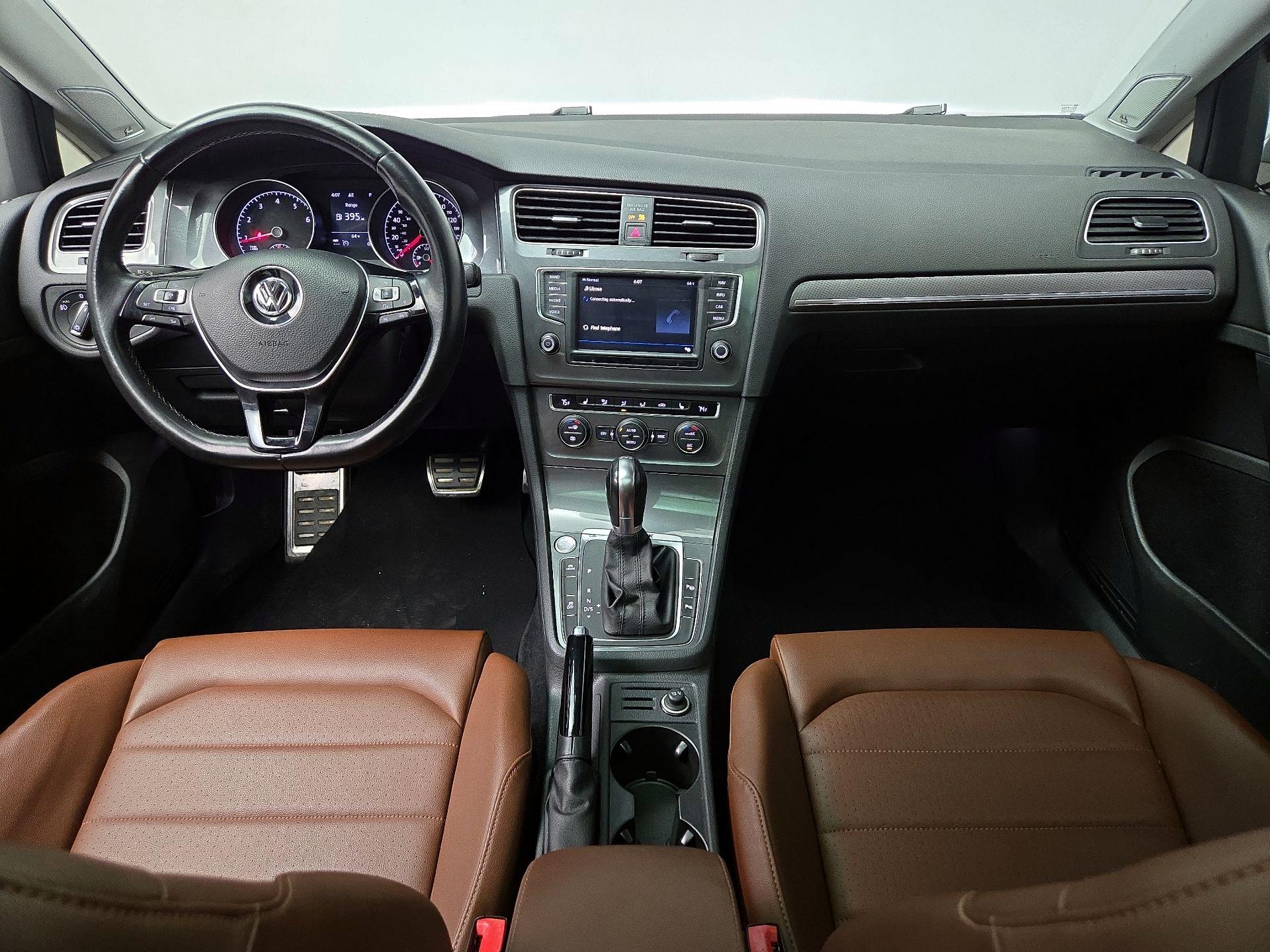 Thumbnail: 2017 Volkswagen Golf - 9