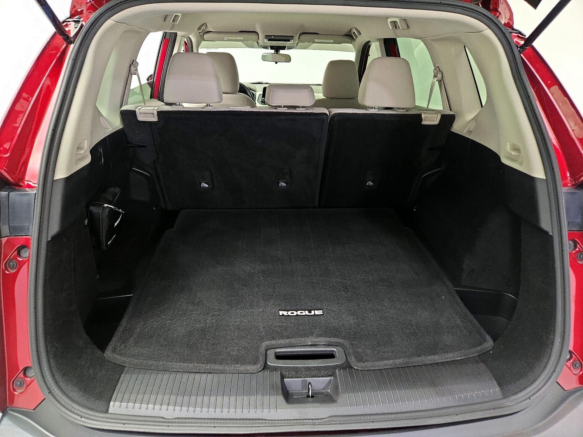 Thumbnail: 2021 Nissan Rogue - 20