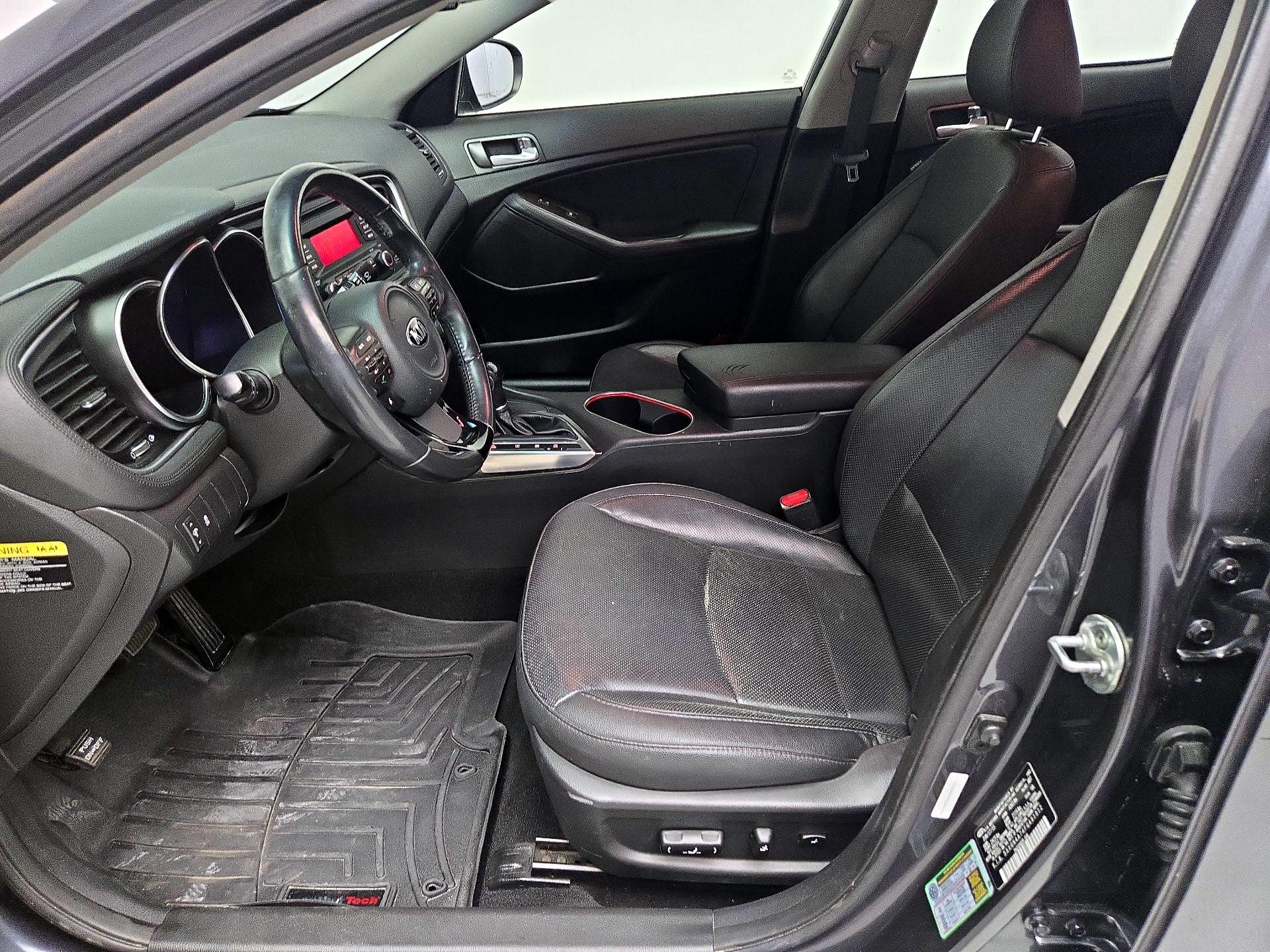 Thumbnail: 2015 Kia Optima - 11