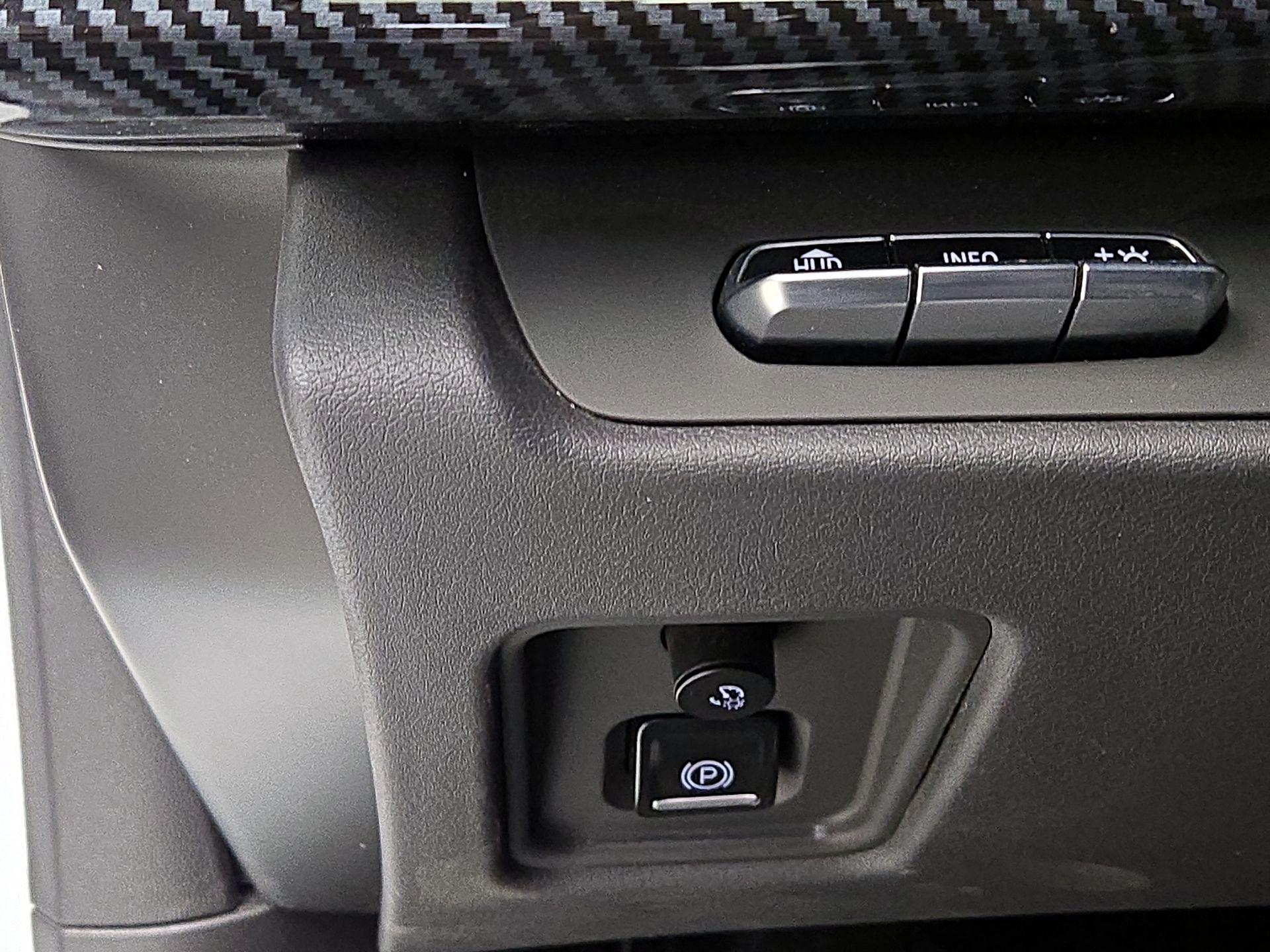 Thumbnail: 2024 Chevrolet Corvette - 13