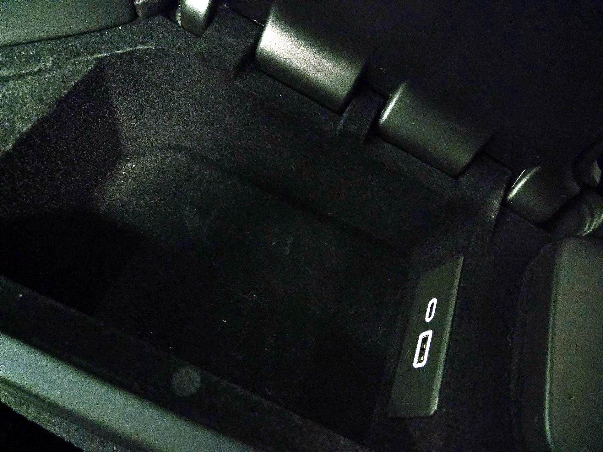 Thumbnail: 2024 Chevrolet Corvette - 19