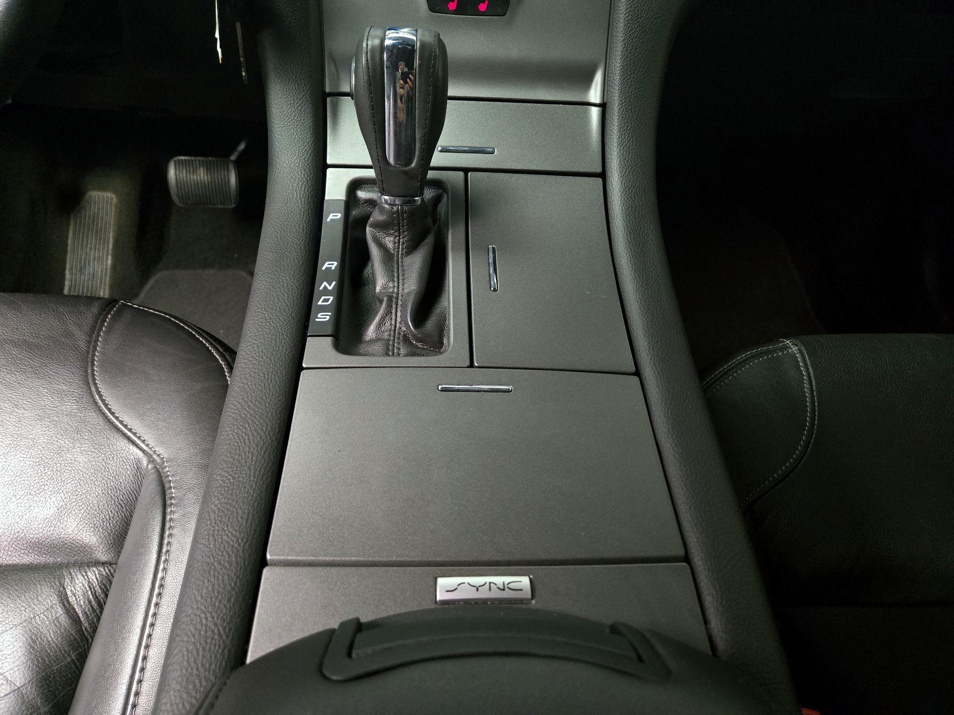 Thumbnail: 2015 Ford Taurus - 17