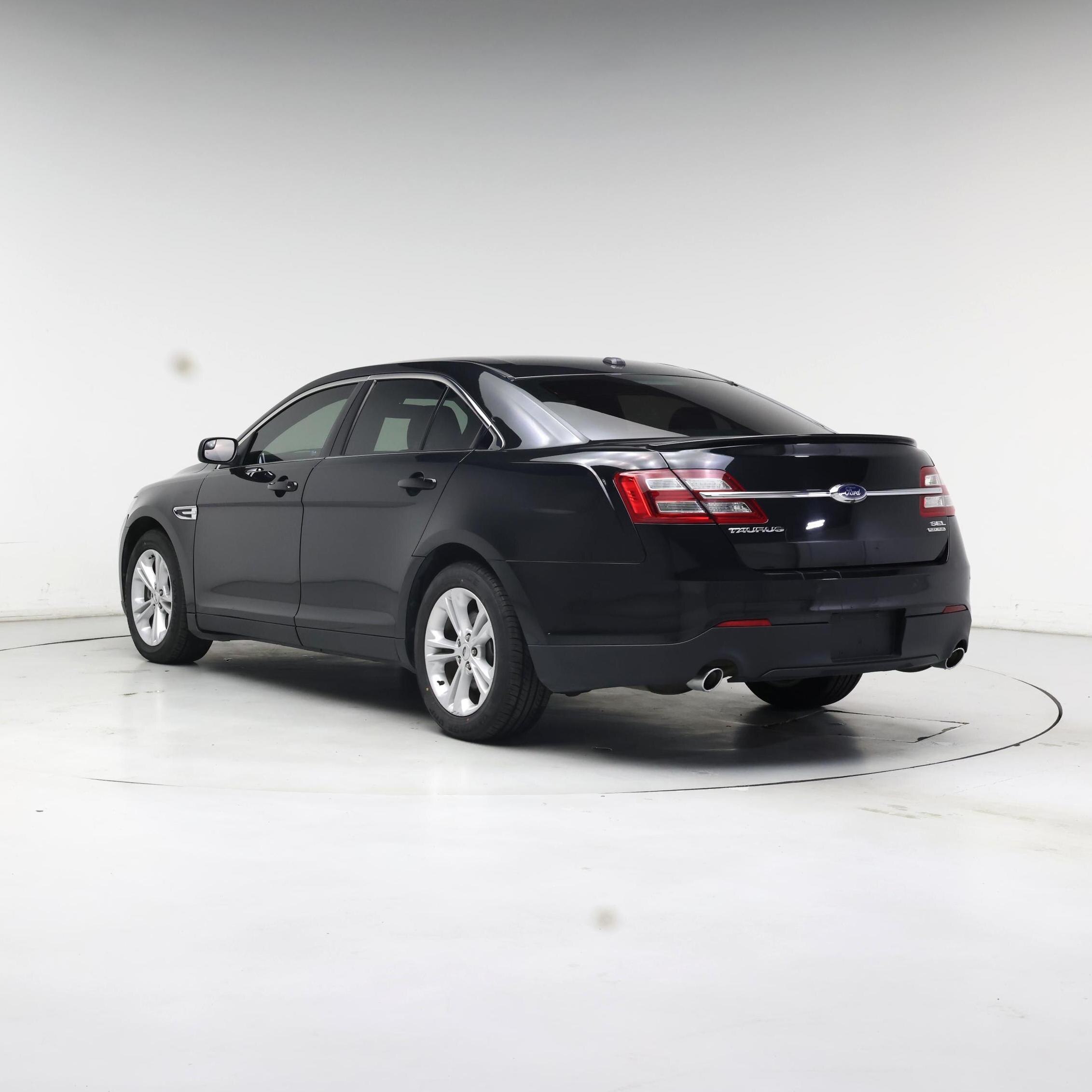 Thumbnail: 2015 Ford Taurus - 2