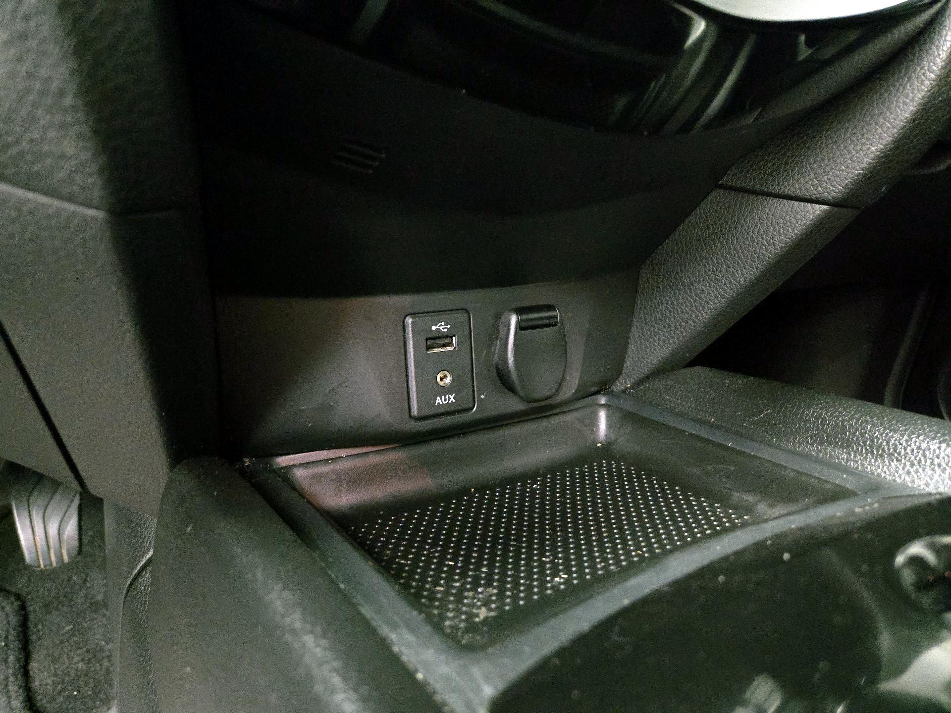 Thumbnail: 2016 Nissan Rogue - 18