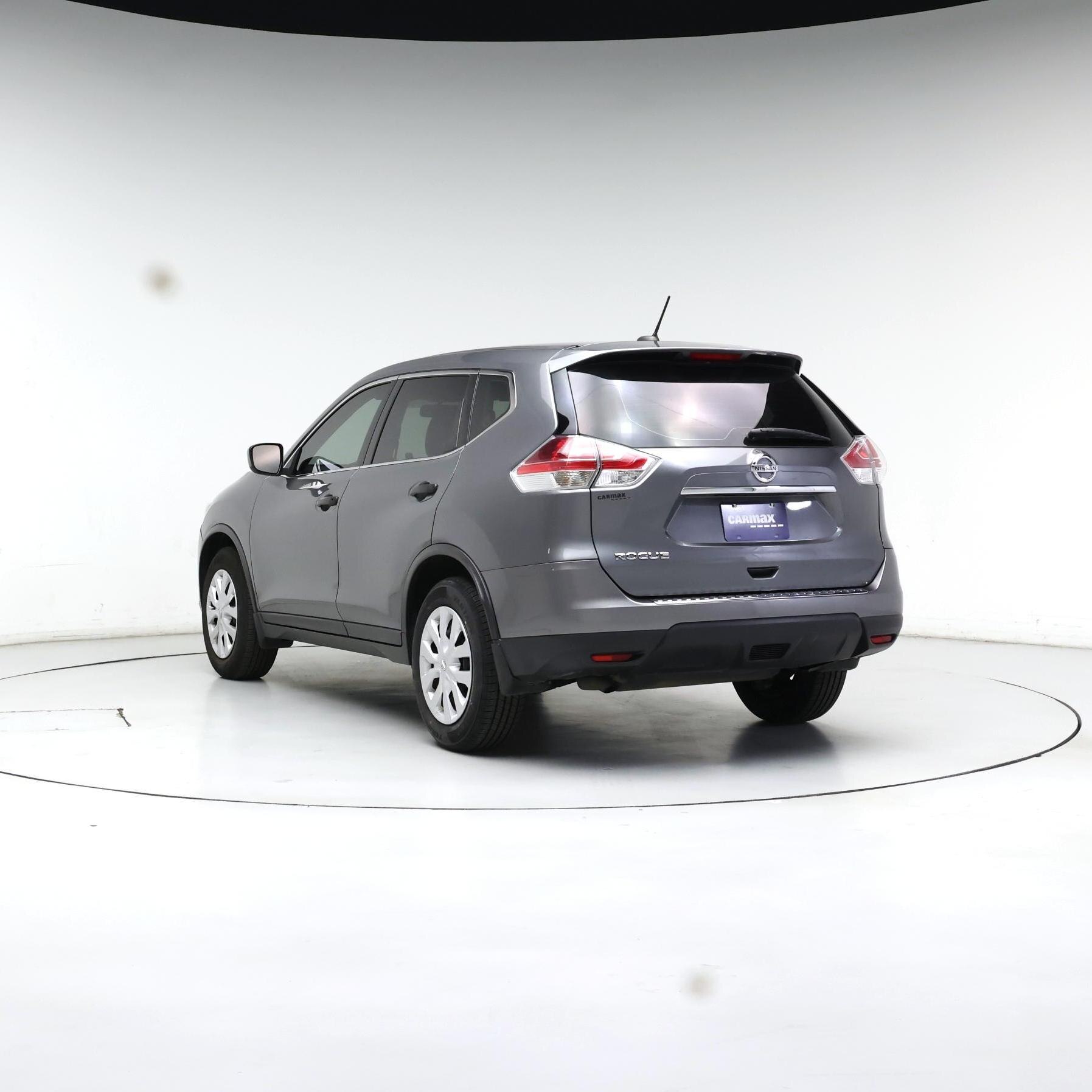Thumbnail: 2016 Nissan Rogue - 2