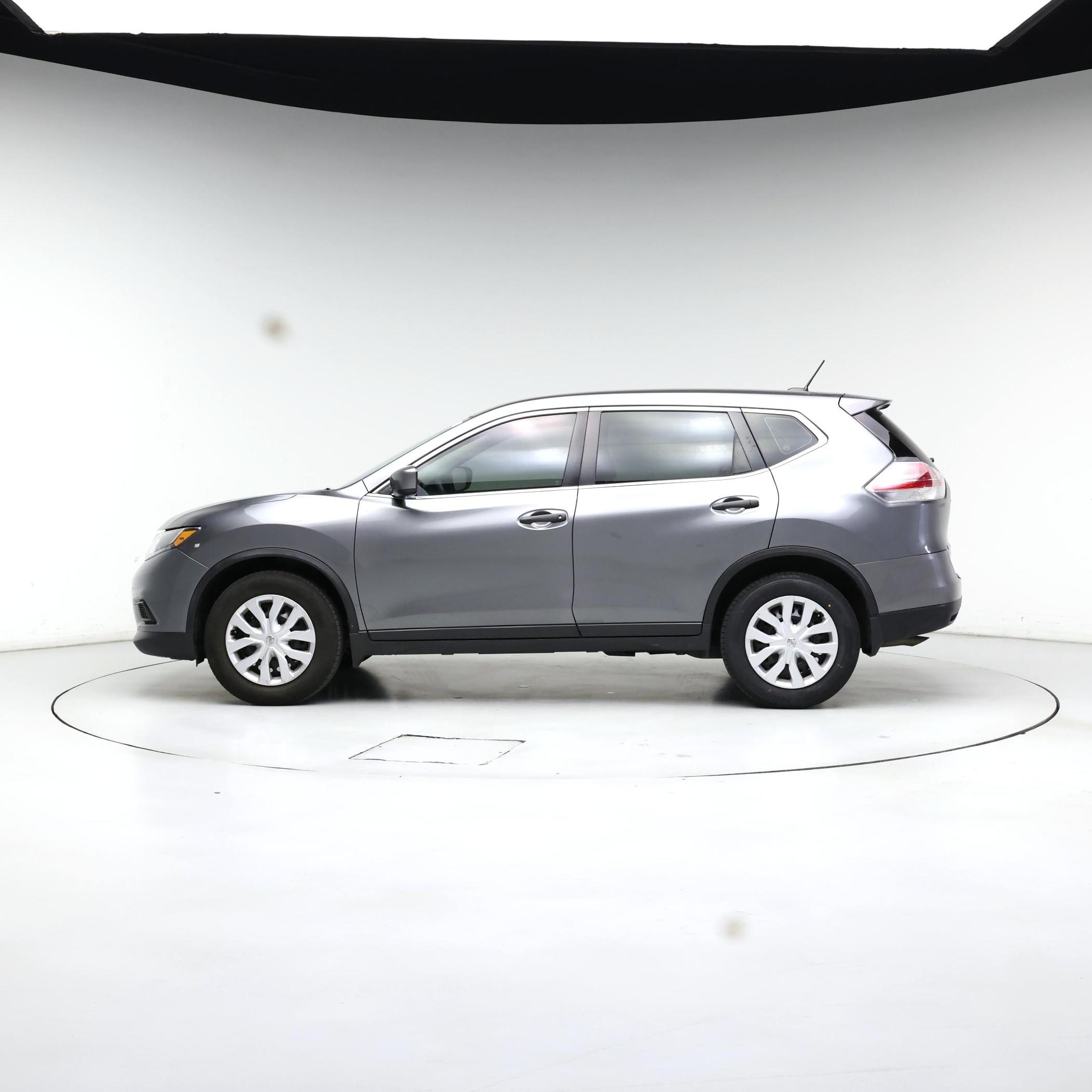 Thumbnail: 2016 Nissan Rogue - 3