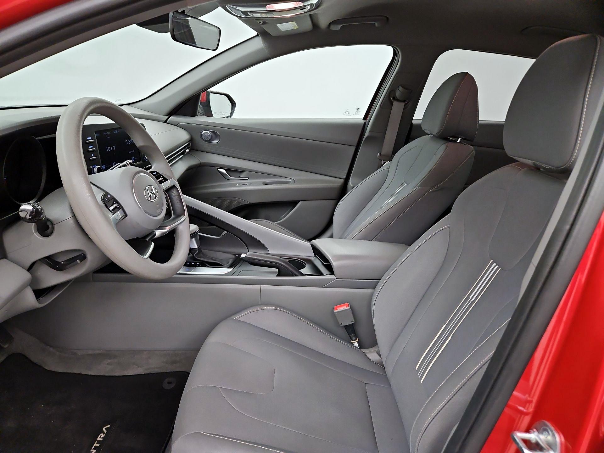 Thumbnail: 2023 Hyundai Elantra - 11