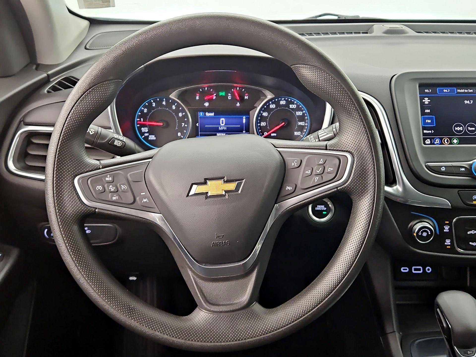 Thumbnail: 2022 Chevrolet Equinox - 10