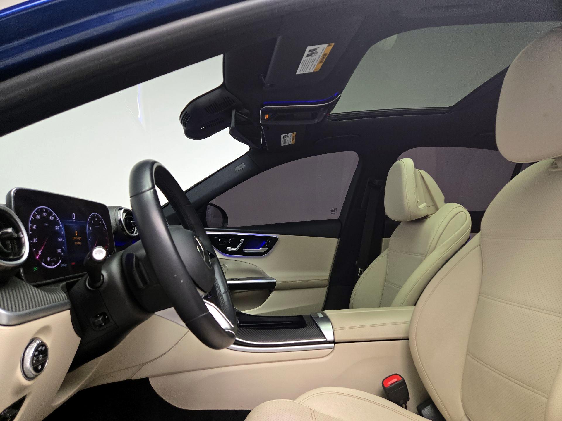 Thumbnail: 2022 Mercedes-Benz C-Class - 19