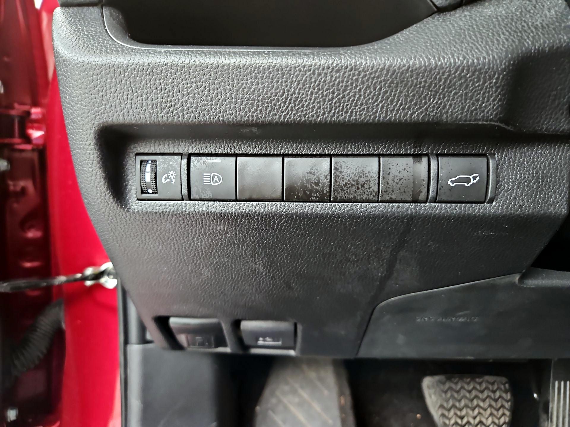 Thumbnail: 2024 Toyota RAV4 - 13